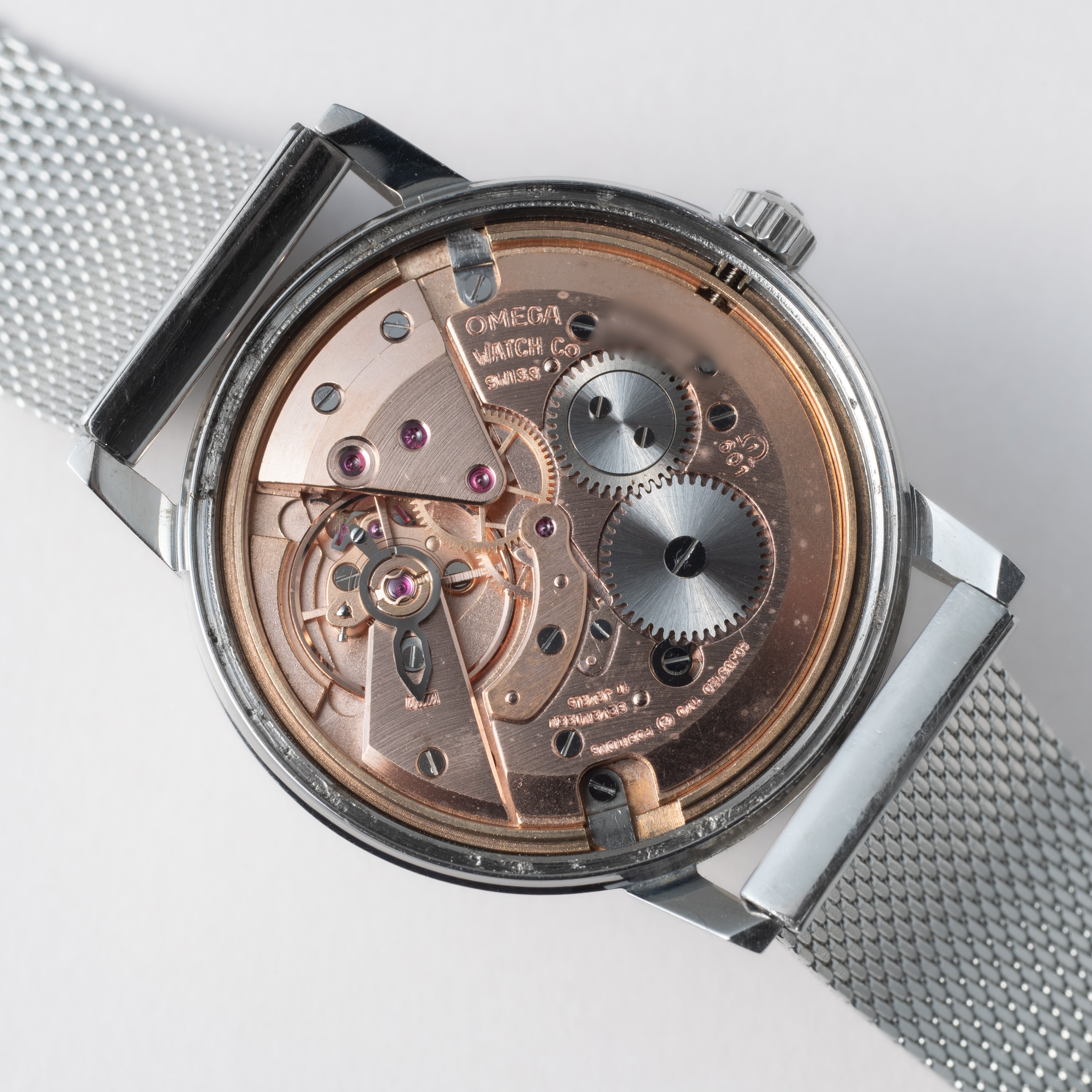 オメガ ジュネーブ ラウンドケース ホワイトアラビア 手巻き 1969年 Ref.135.011 Cal.601 メッシュブレス付き