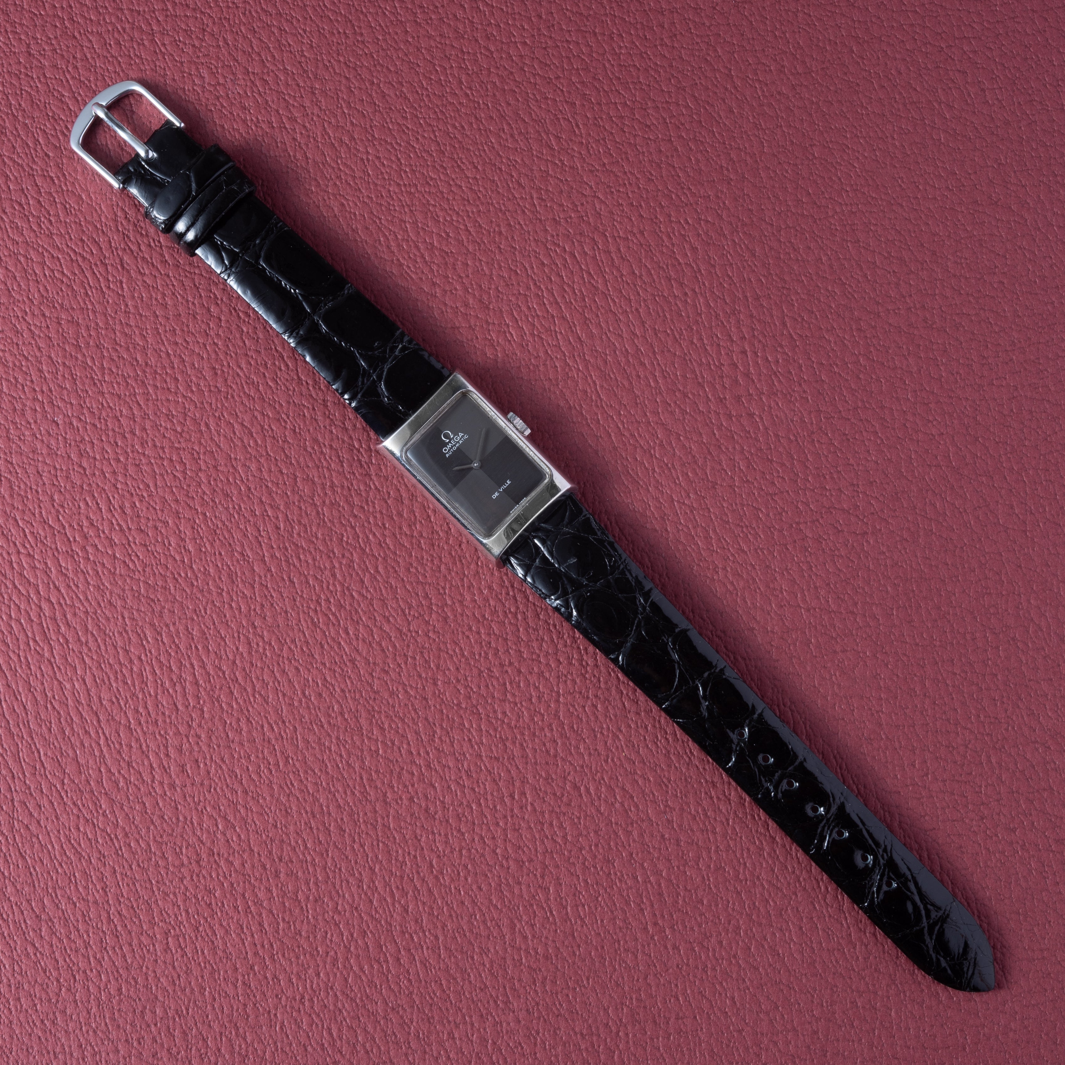 オメガ デ・ヴィル レクタングルモデル 1972年製 自動巻 ユニセックスサイズ