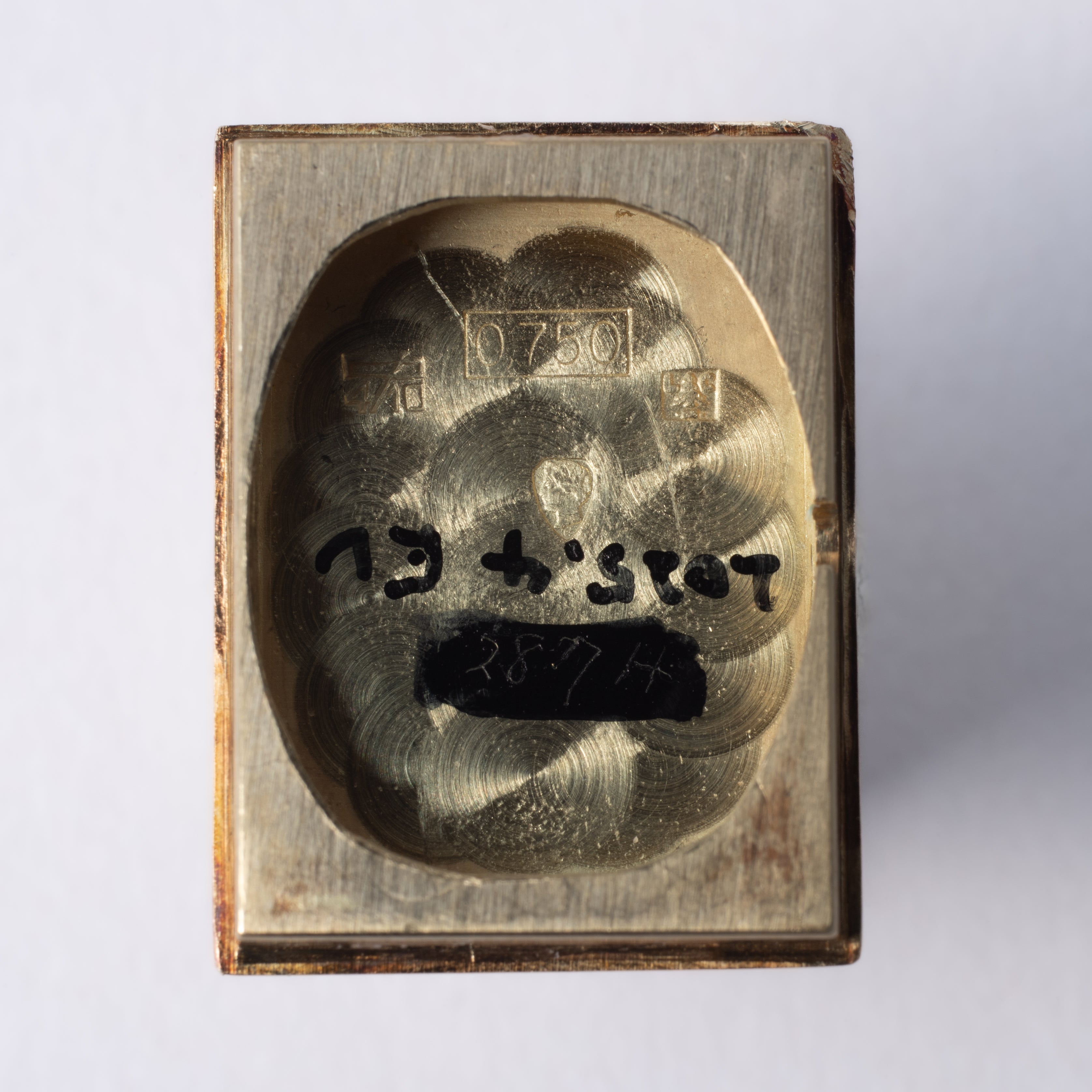 ジャガー・ルクルト 18金無垢レディースウォッチ エトリエ 1970年代製 ブラックダイヤル 手巻き