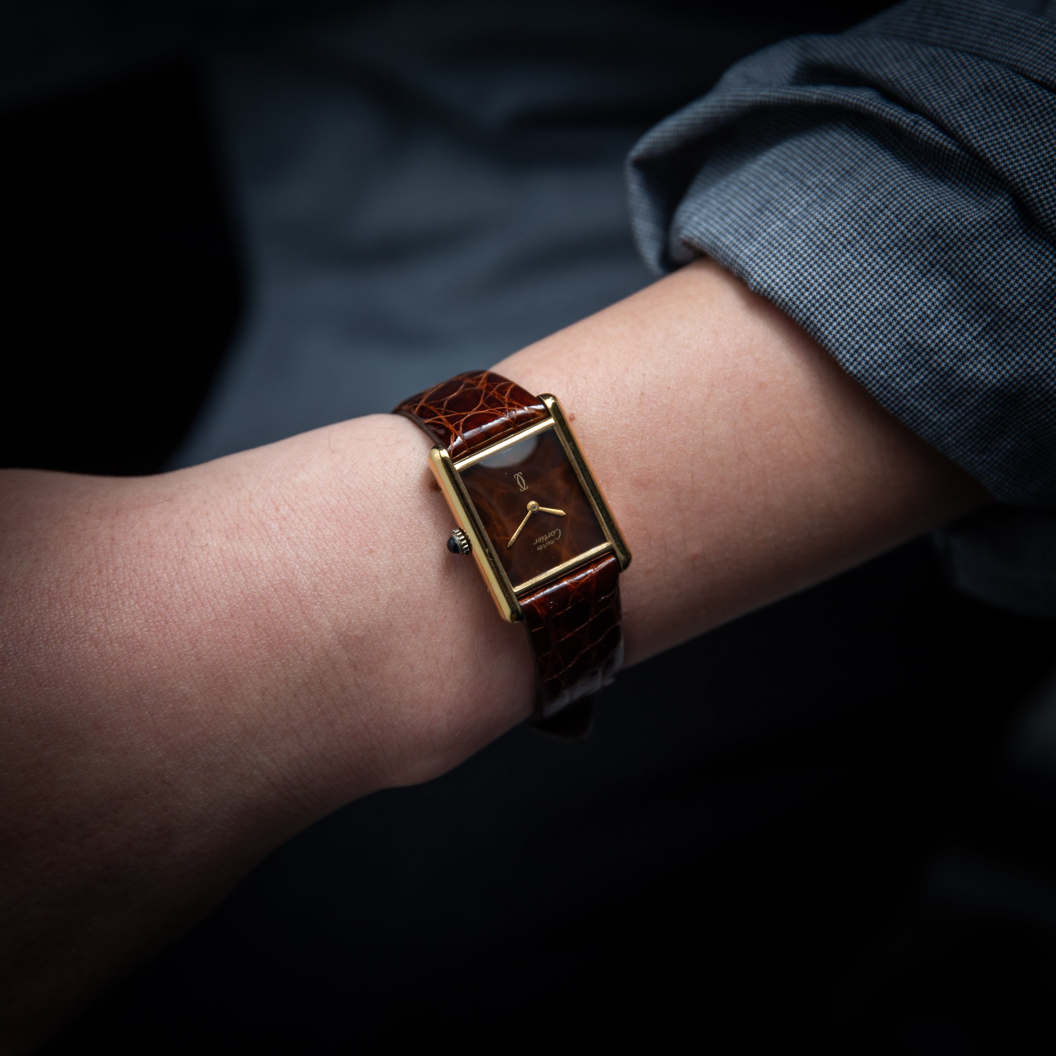 カルティエ マストタンク LMサイズ 手巻き 1980年代製 ブラウンマーブルダイヤル 純正尾錠付き