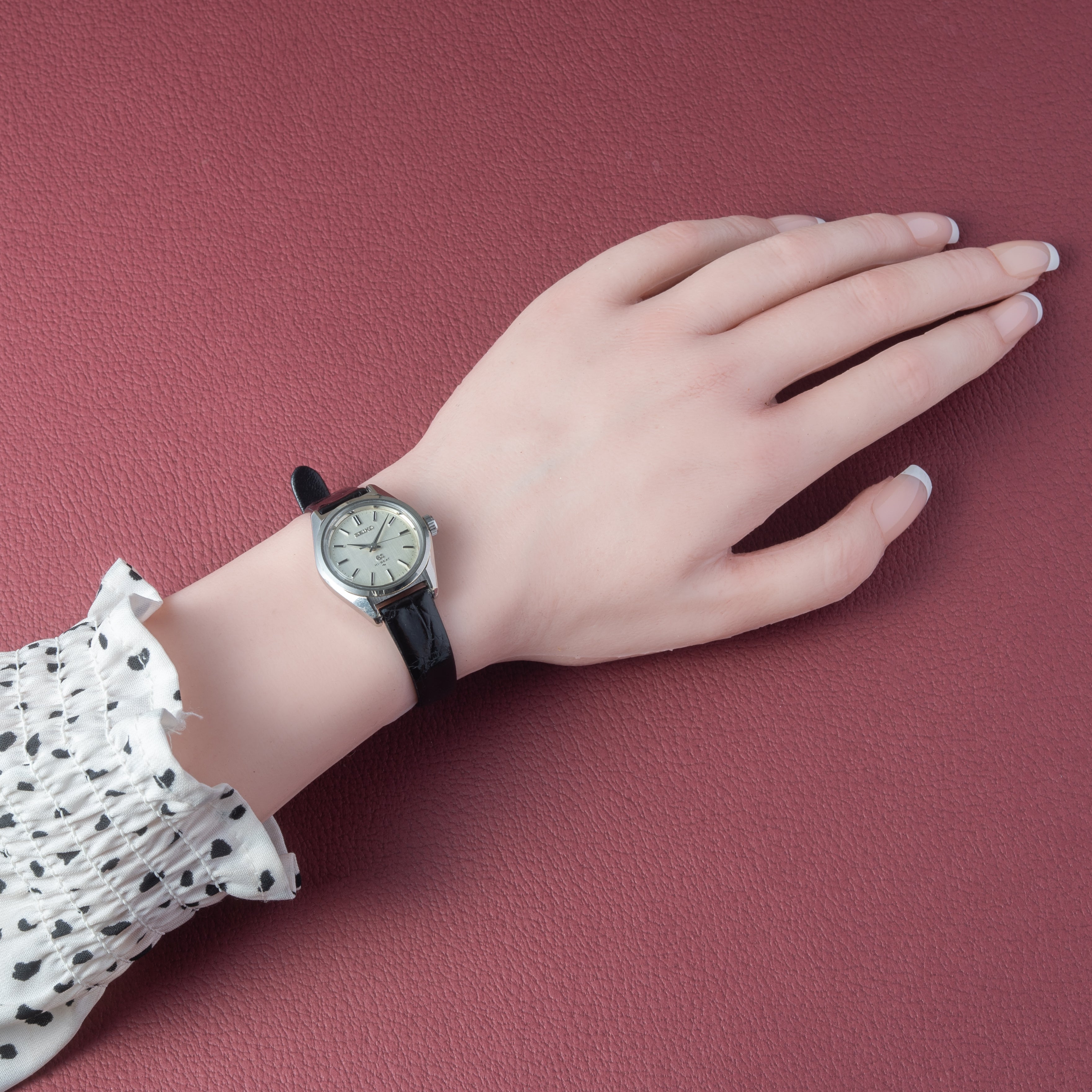 グランドセイコー レディース 1972年製 Ref.1964-0010 手巻き 10振動 19GS PMPケース