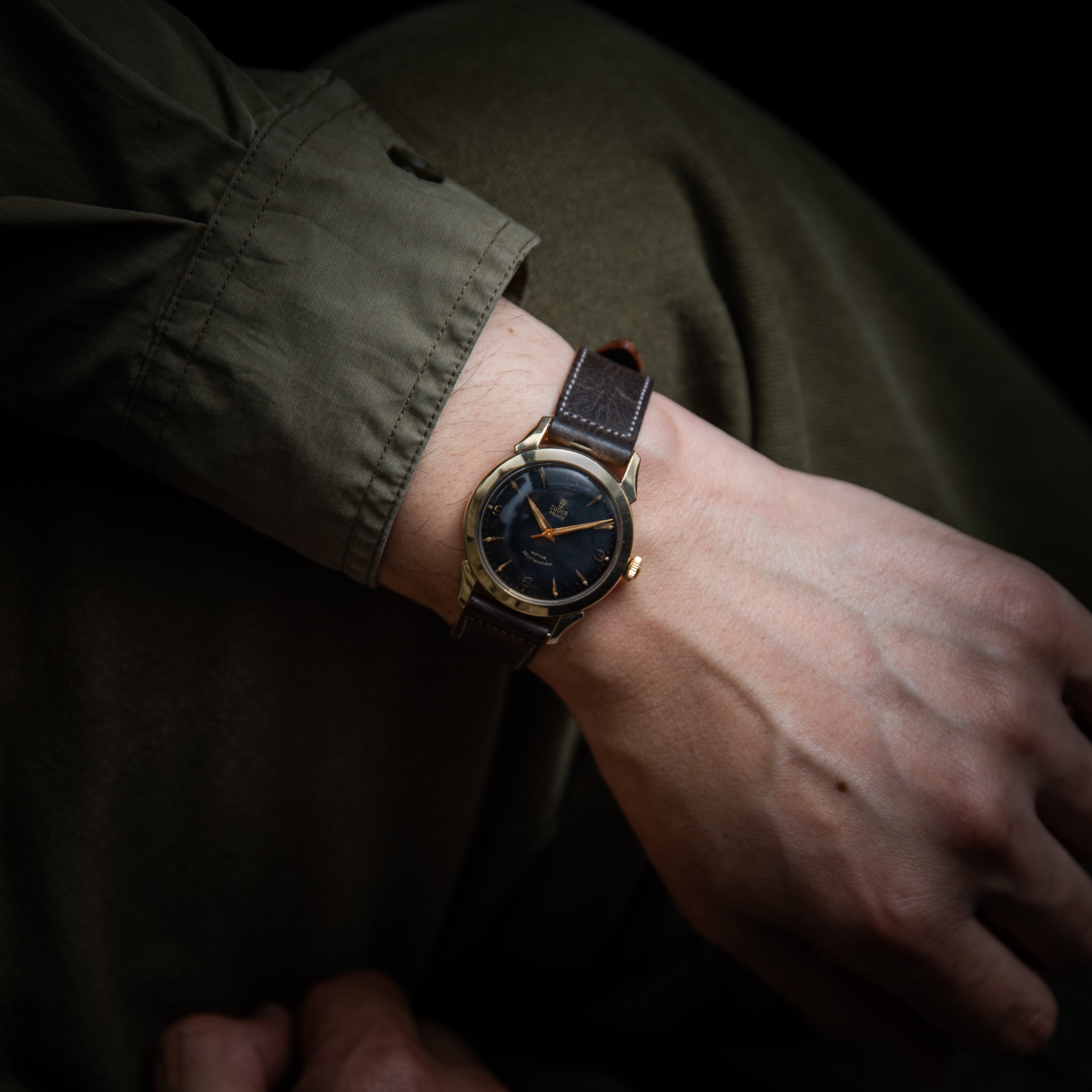 チューダー 小薔薇プリンス ブラックギョーシェダイヤル 1950年代製 自動巻き Cal.390 バタフライローター 10KGF