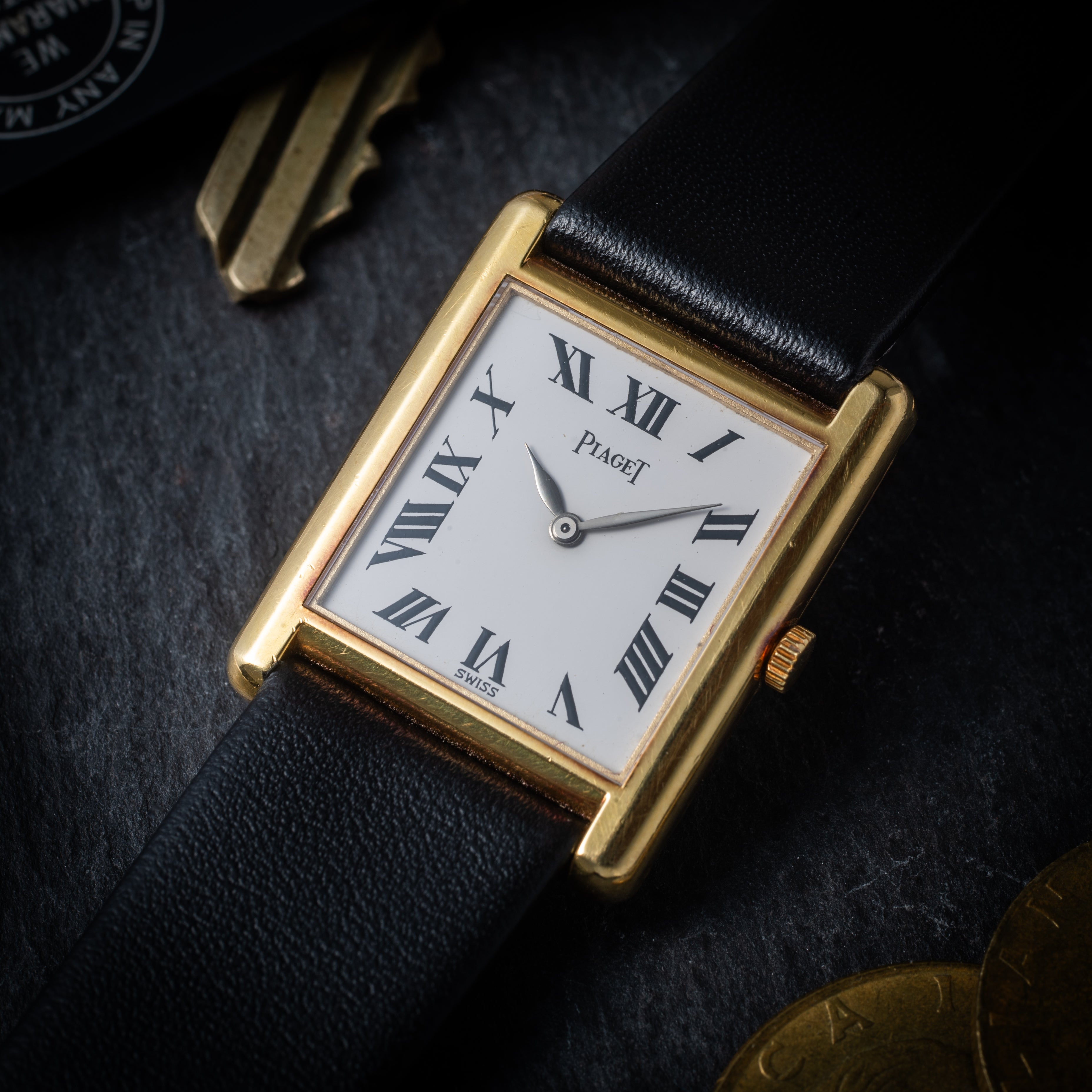 ピアジェ 18金無垢タンクウォッチ 金無垢尾錠 1980年代製 手巻き Cal.9P2