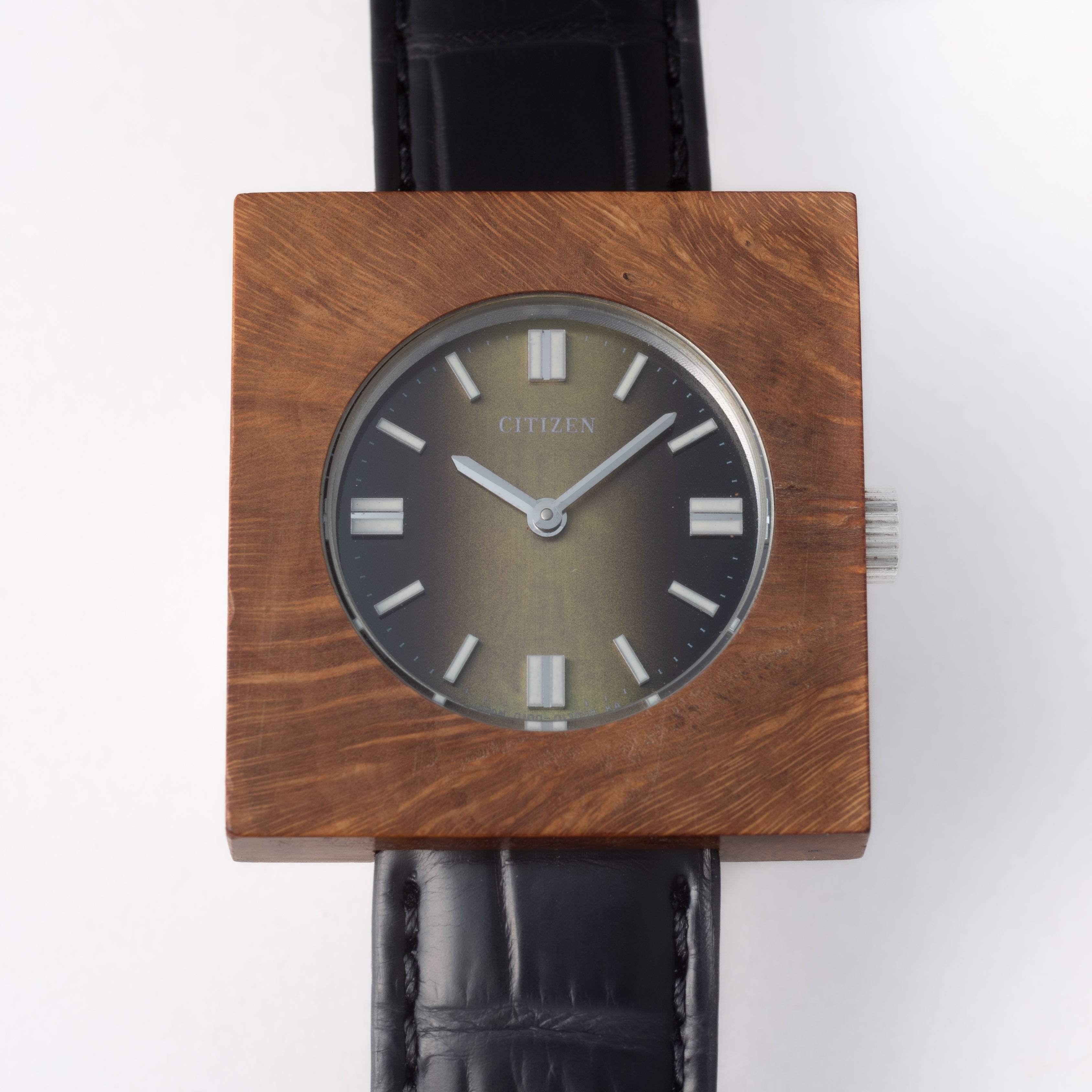 シチズン アフロクラフト木製ケース 1973年製 手巻 未使用品