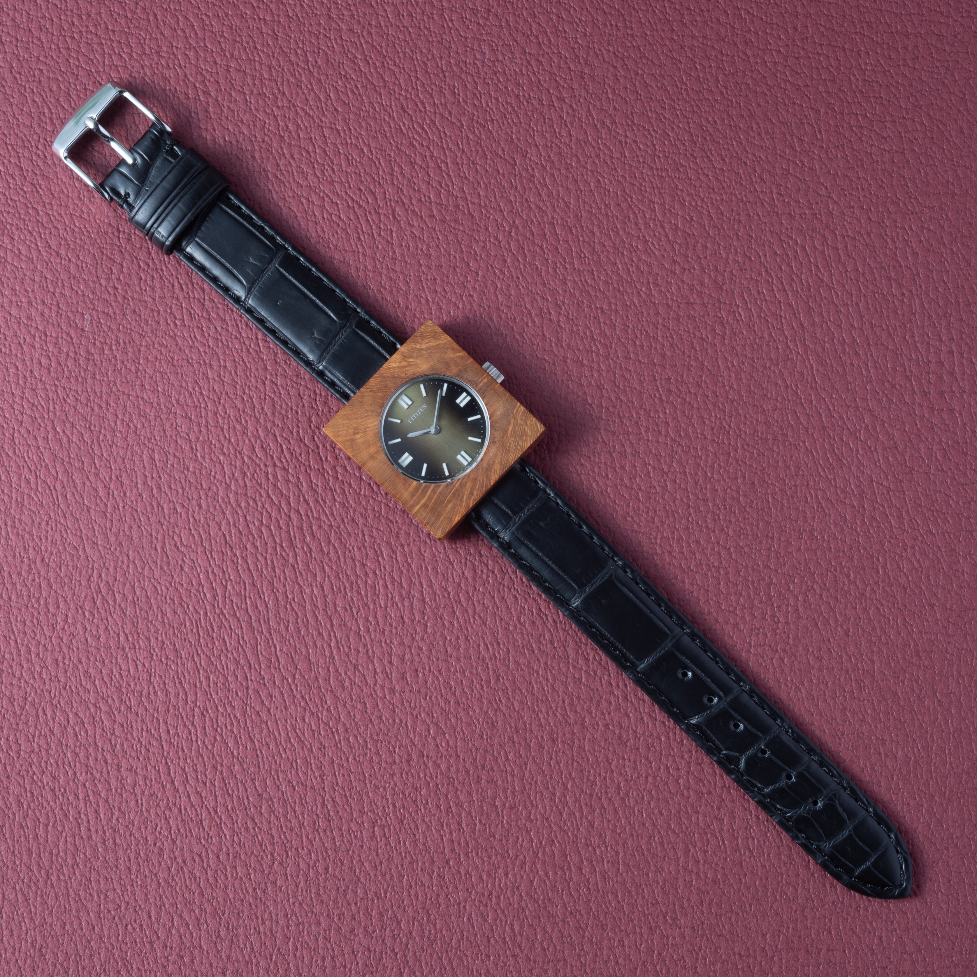 シチズン アフロクラフト木製ケース 1973年製 手巻 未使用品