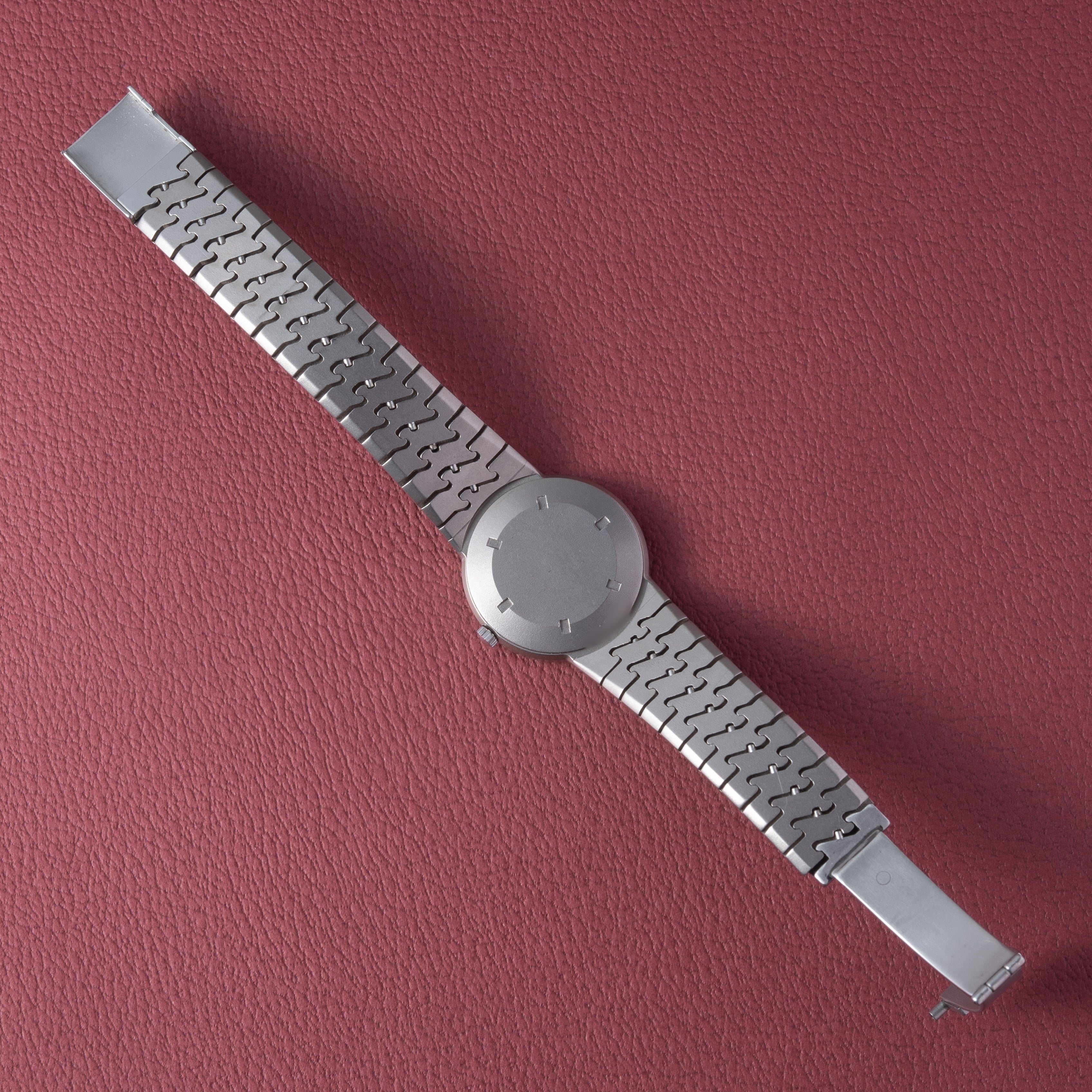 ポルシェデザイン by IWC 1984年製 Ref.3517 チタンケース