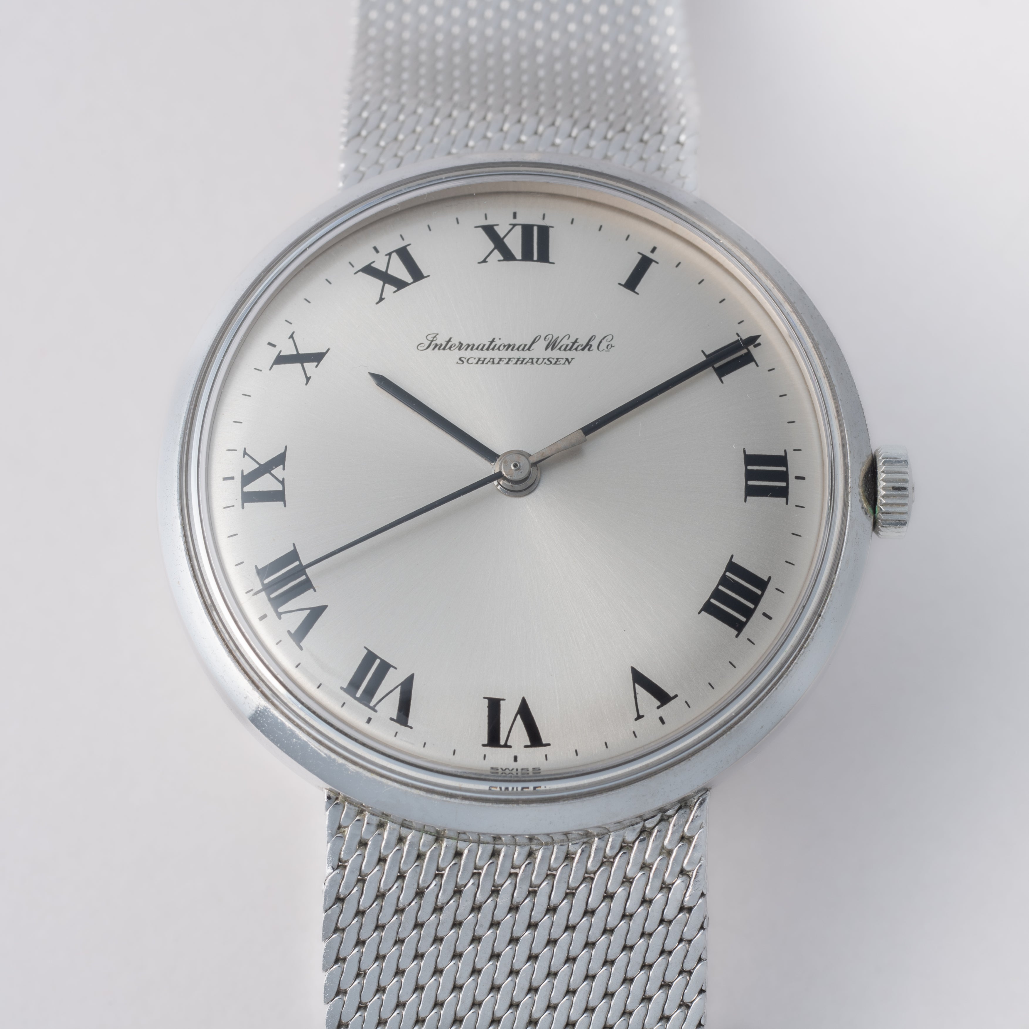 IWC ラウンドケース ローマンダイヤル 1973年製 手巻き Cal.403 お魚リューズ