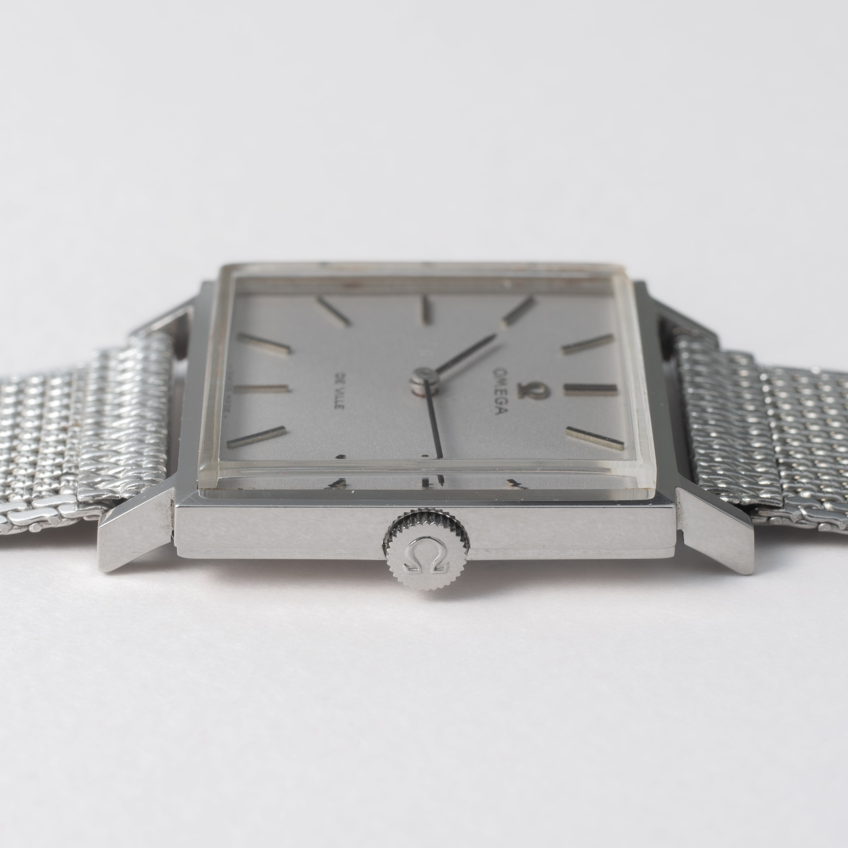 オメガ デ・ヴィル スクエアケース 1968年製 手巻 社外ブレス付き