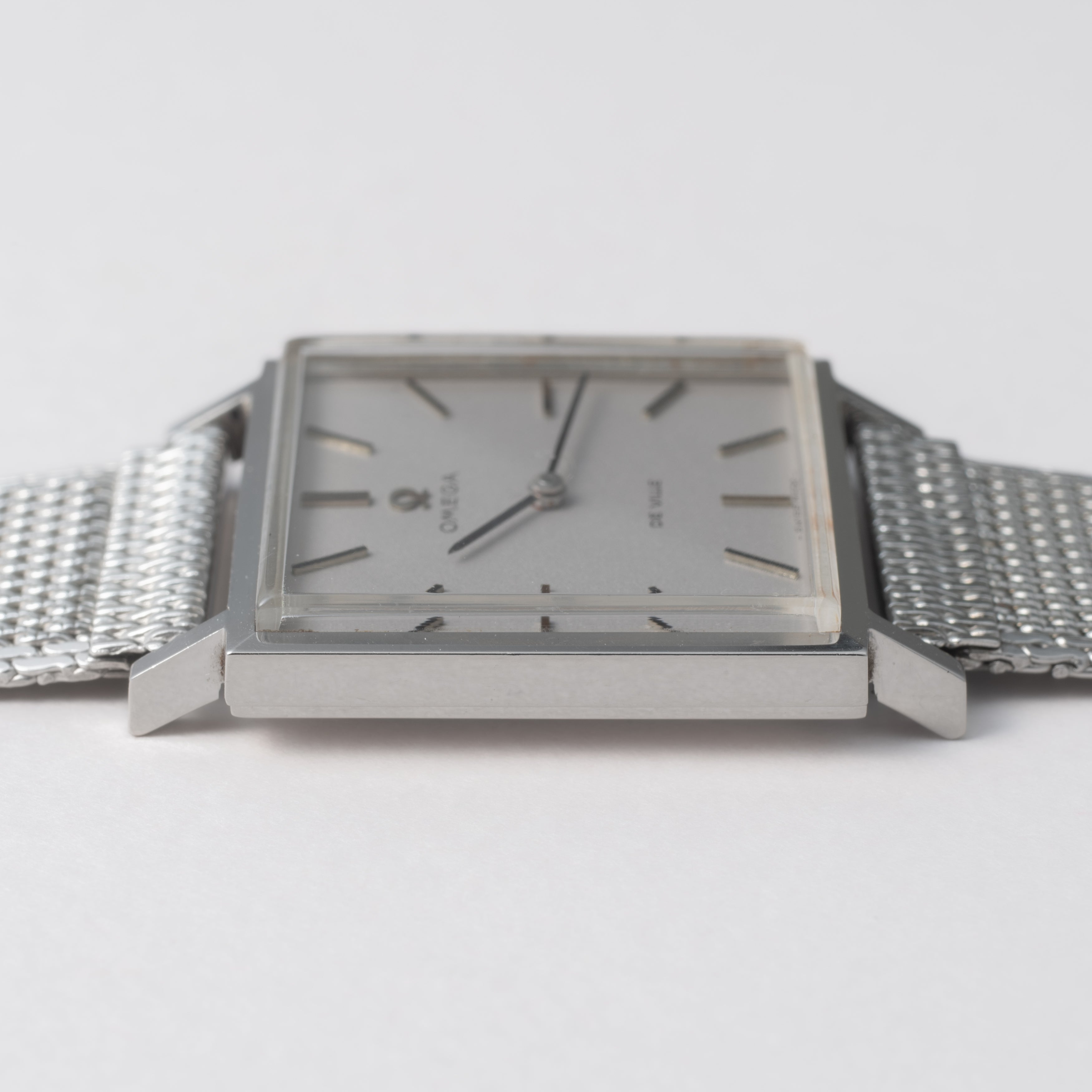 オメガ デ・ヴィル スクエアケース 1968年製 手巻 社外ブレス付き