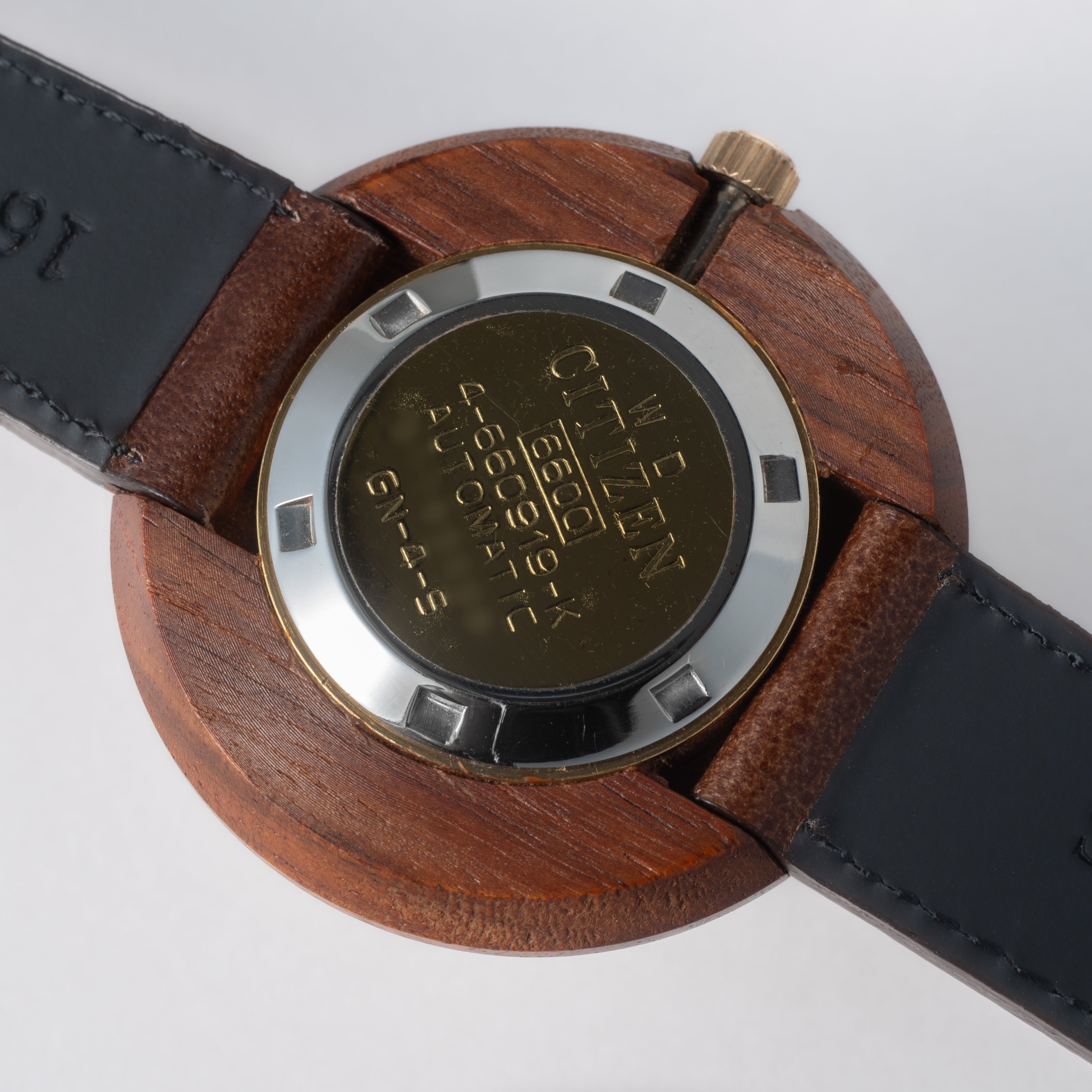 シチズン コスモスターV2 アフロクラフトケース(木製)青虎目文字盤 ハイビート自動巻き 1973年製 未使用品