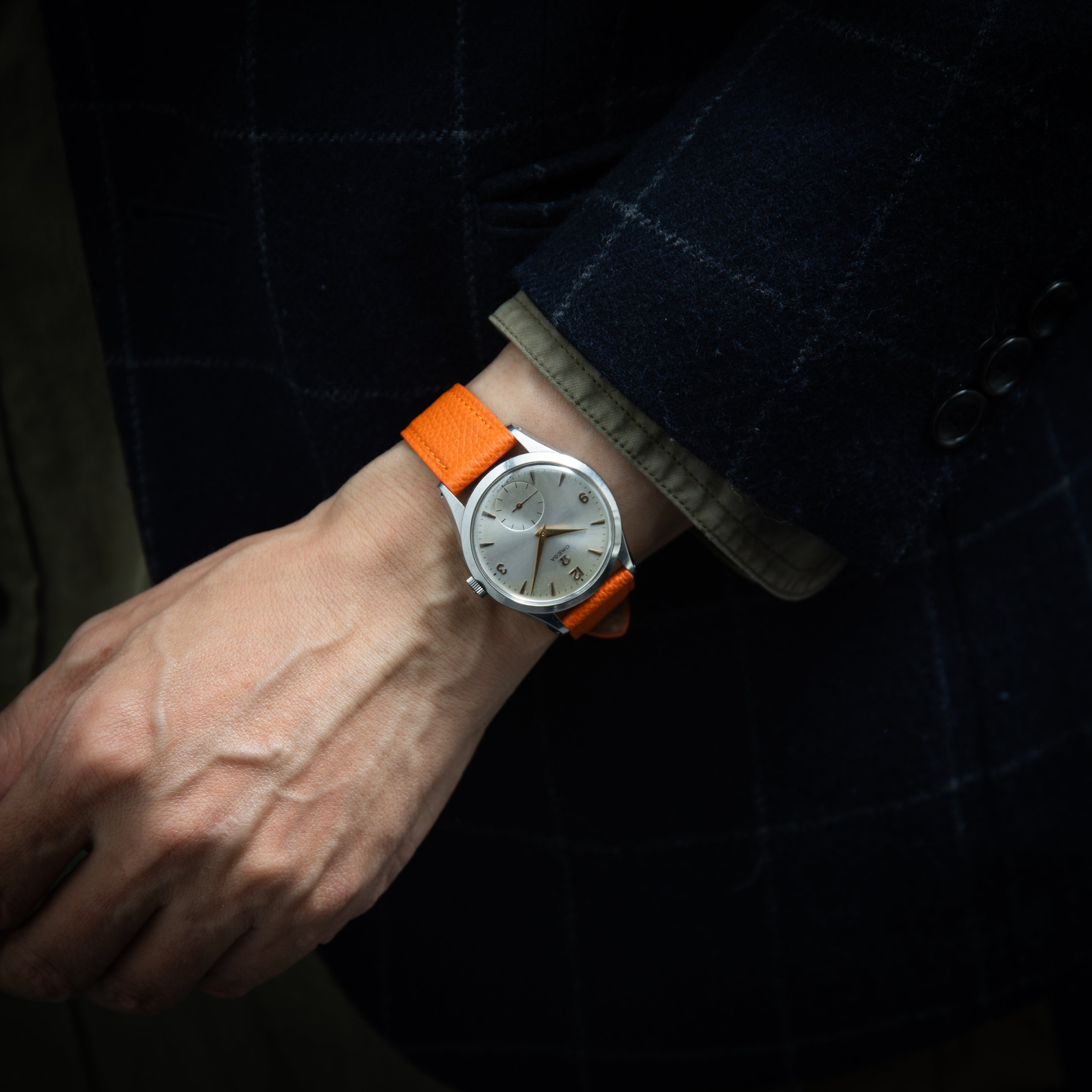 オメガ 30mmキャリバー 1954年製 手巻き Cal. 266 飛びアラビア スモールセコンド