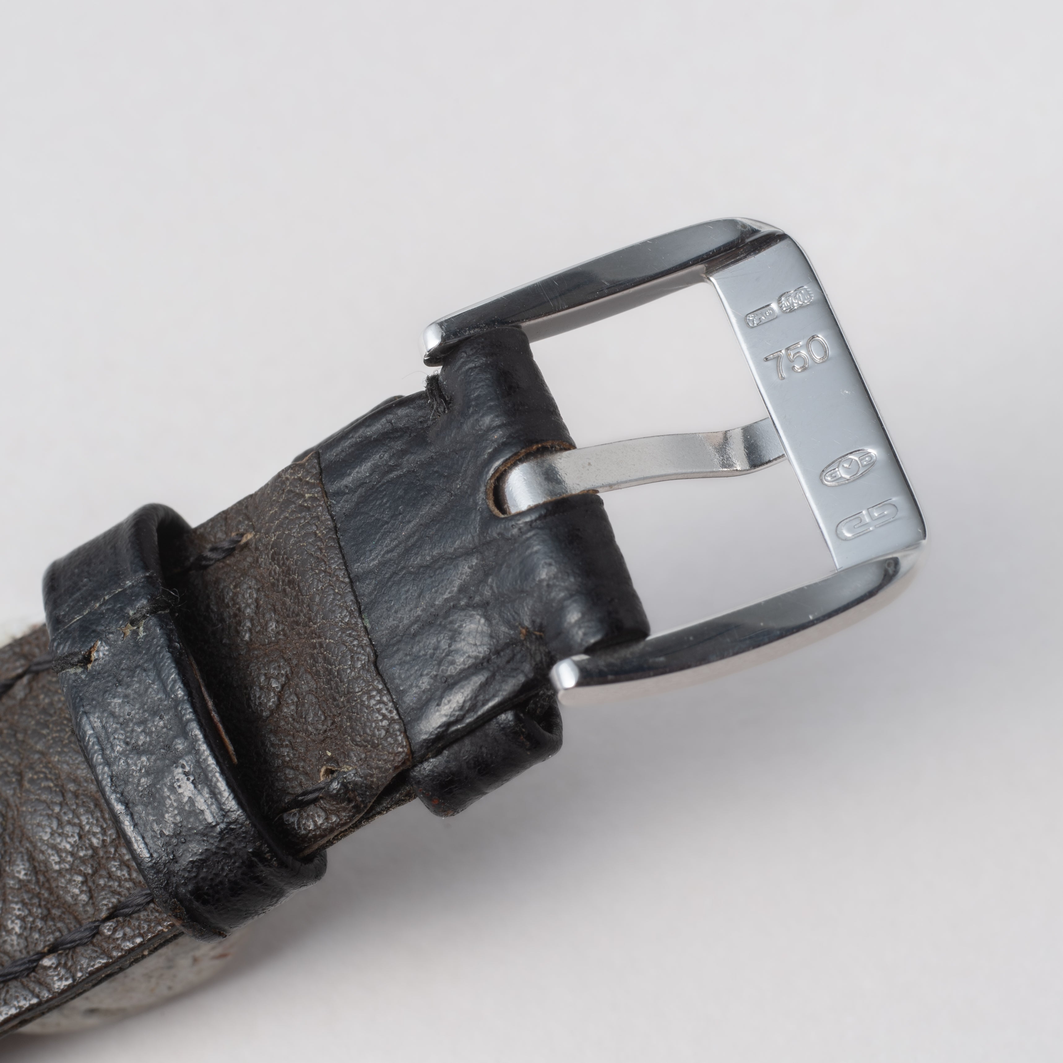 ジェラルド・ジェンタ 18金無垢ホワイトゴールド フェラーリF40 1987発売 手巻 シェルダイヤル