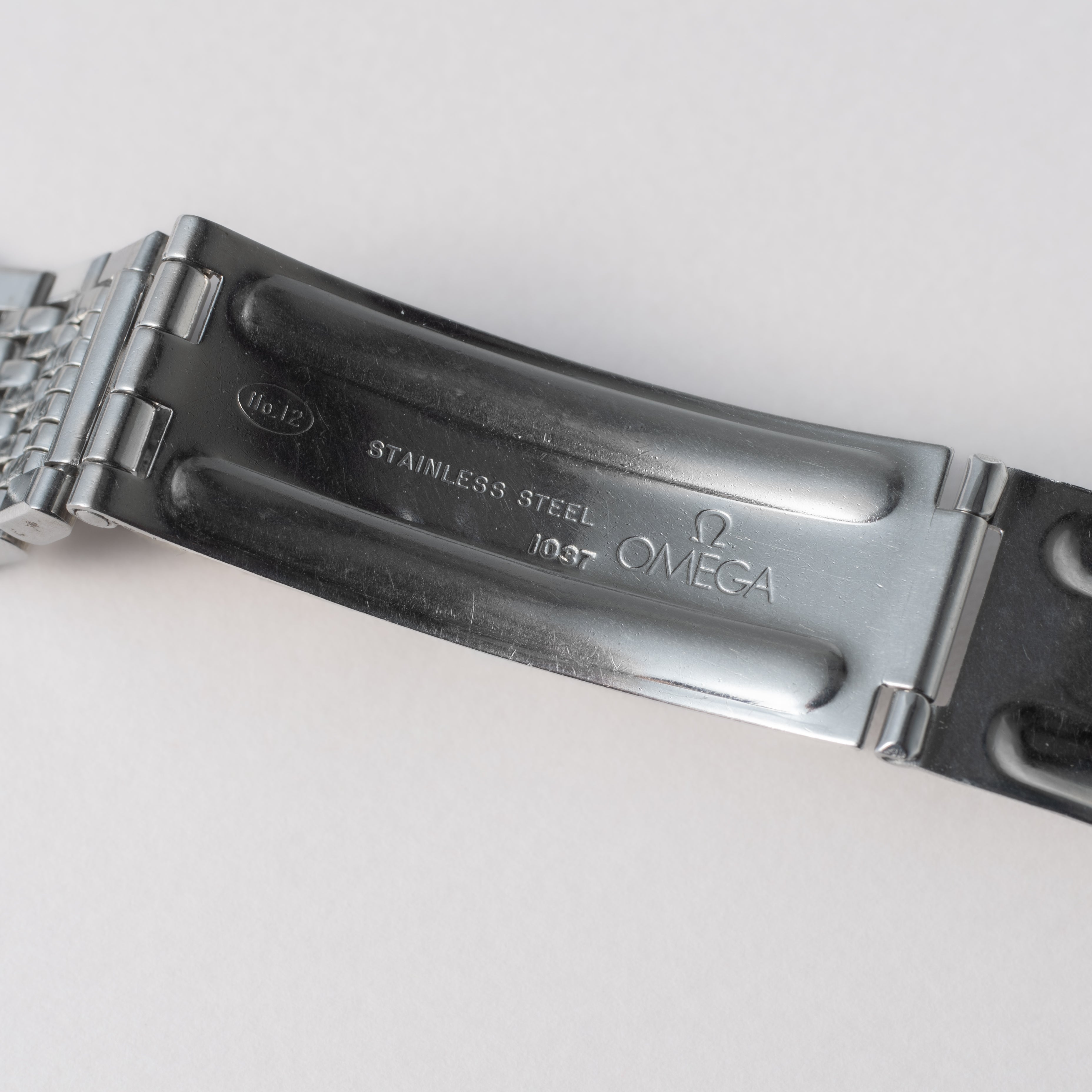 オメガ マイスター Wネーム グレーダイヤル 1969年製 ブレス付き