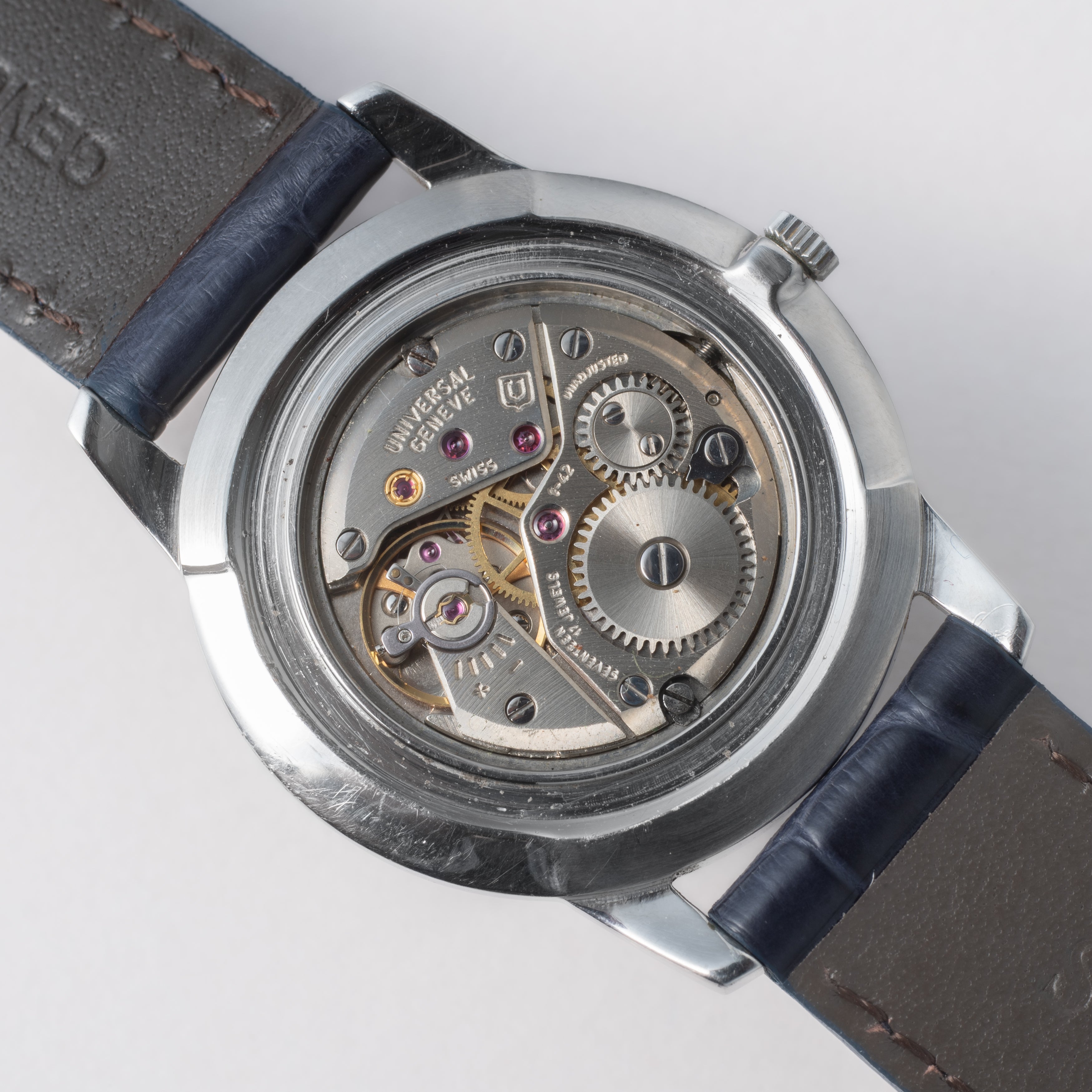 ユニバーサル・ジュネーブ アルテッセ ホワイトローマンダイヤル 1970年代製 手巻き