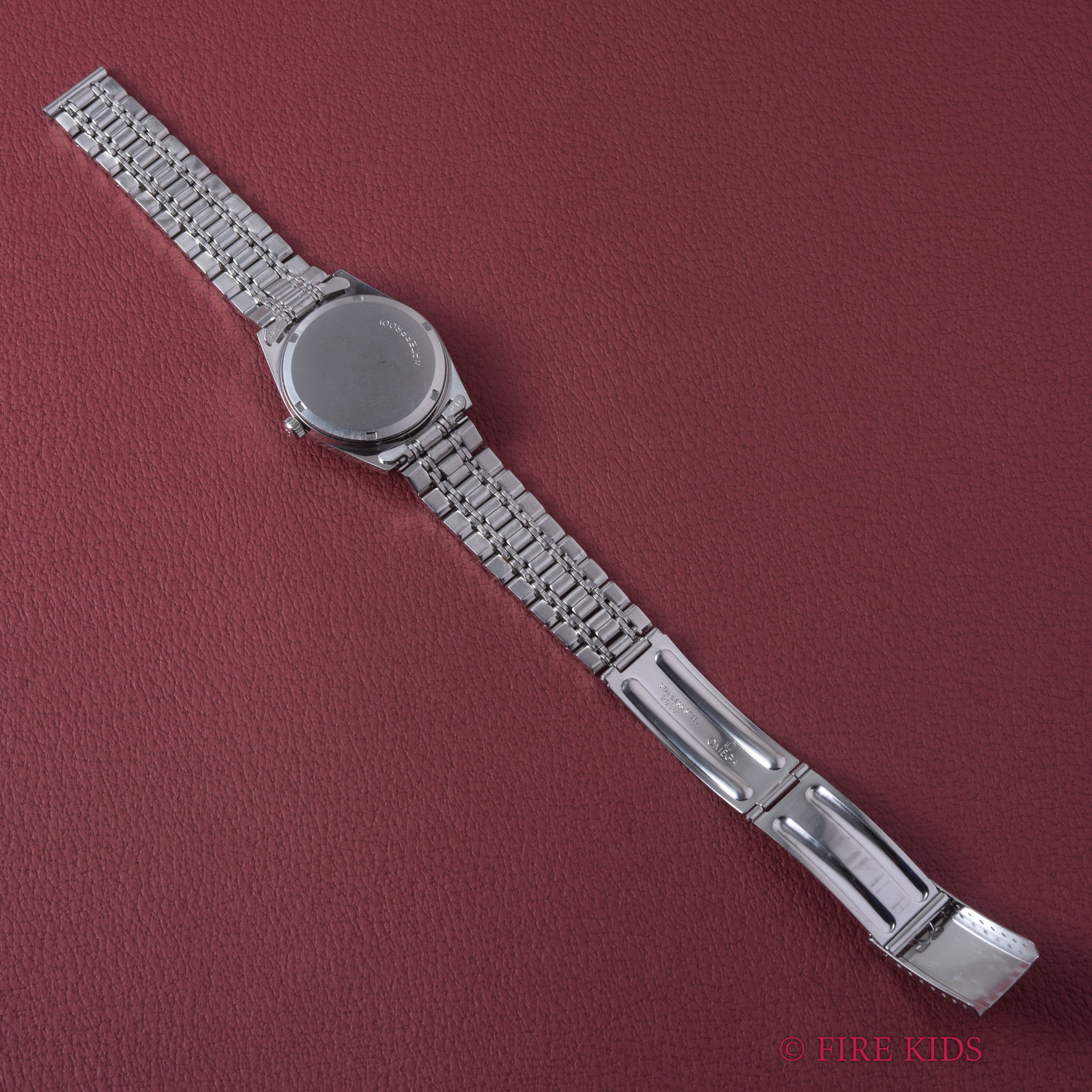 オメガ ジュネーブ 1968年製 Ref.136041 手巻 シルバーダイヤル 社外ステンレスブレス純正バックル