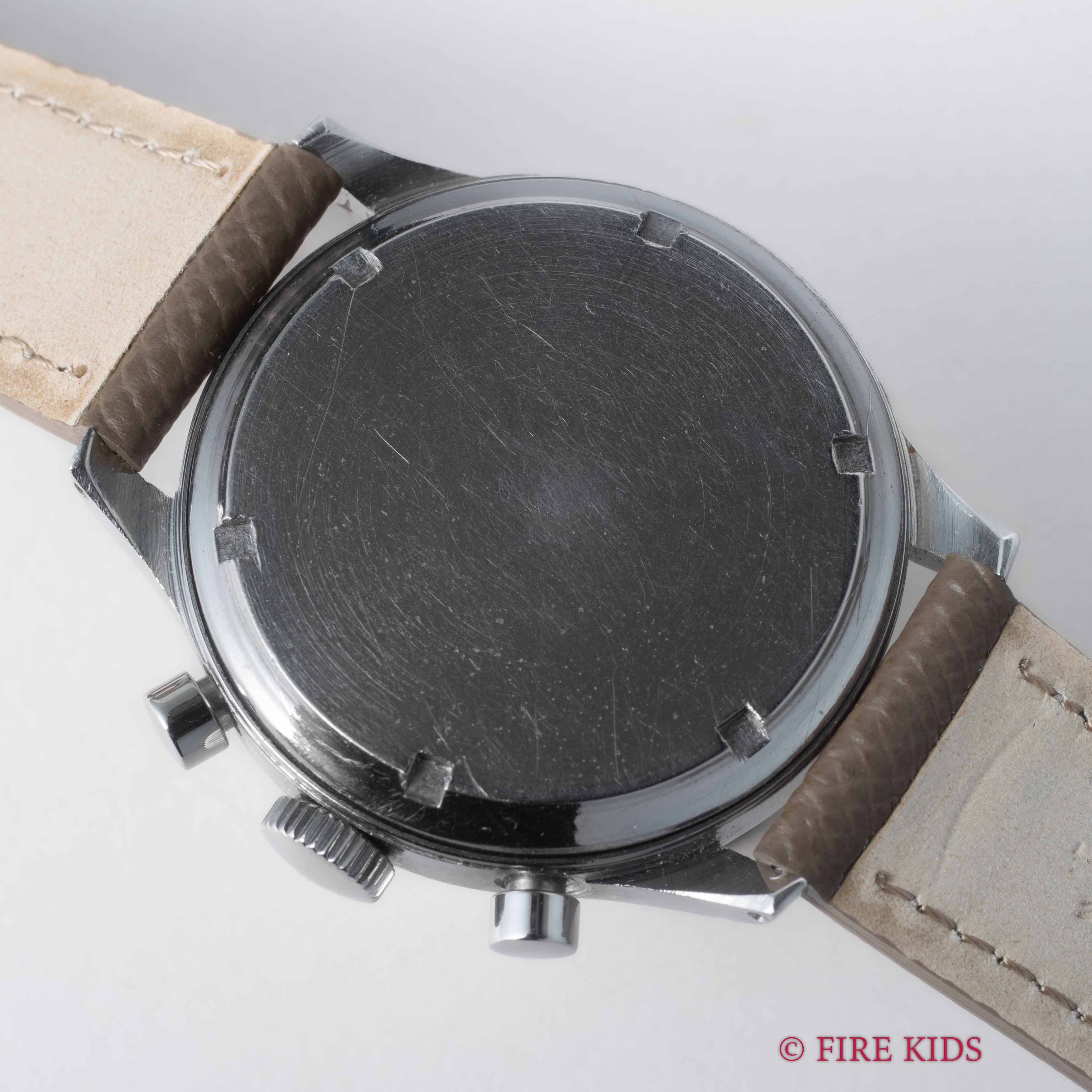 ケルバート クロノグラフ 手巻き 1940年代製 バルジューVZH スクリューバック ラウンドプッシャー