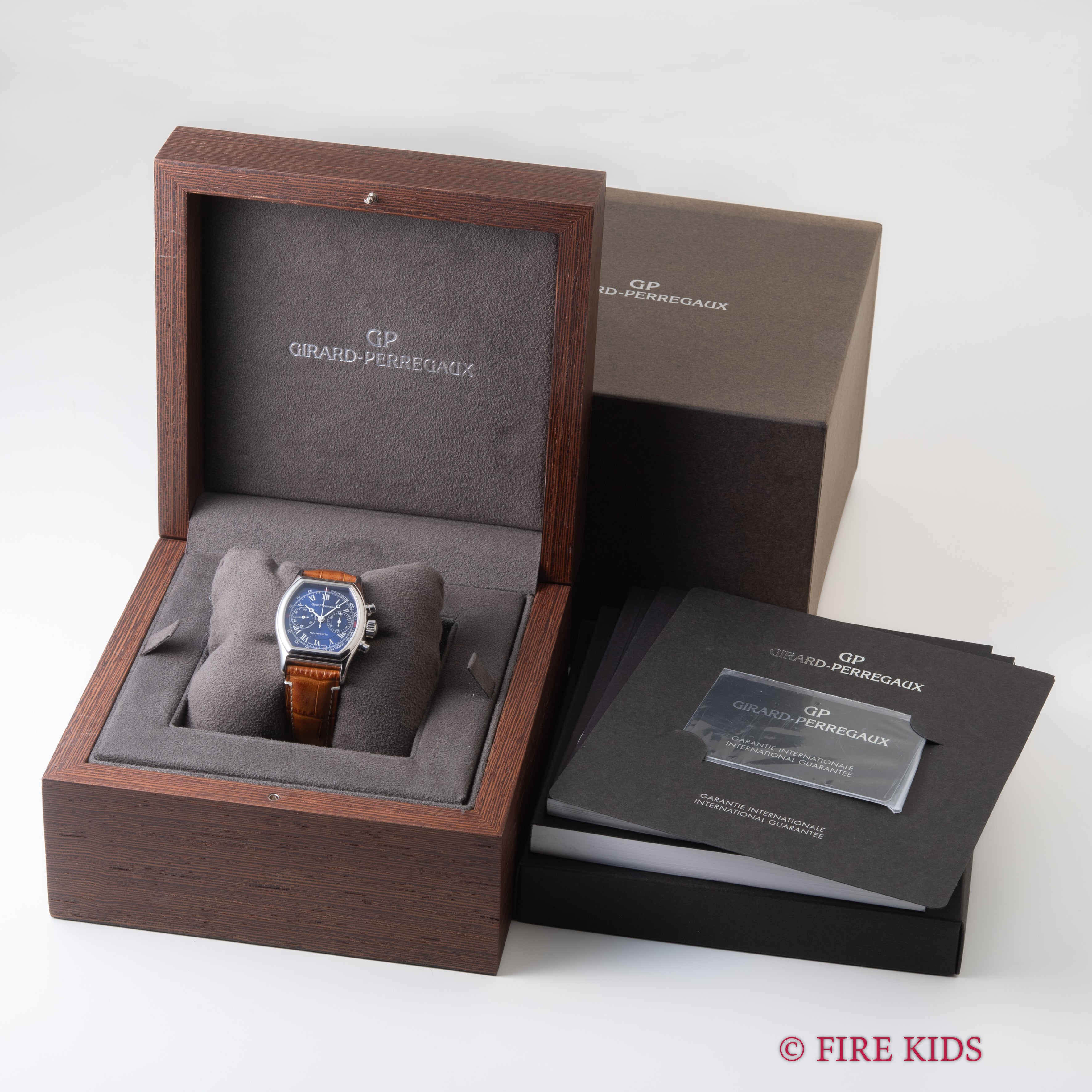 ジラール・ペルゴ リシュビル 1990年代製 Ref.2710 手巻クロノグラフ 箱、ギャラ付き