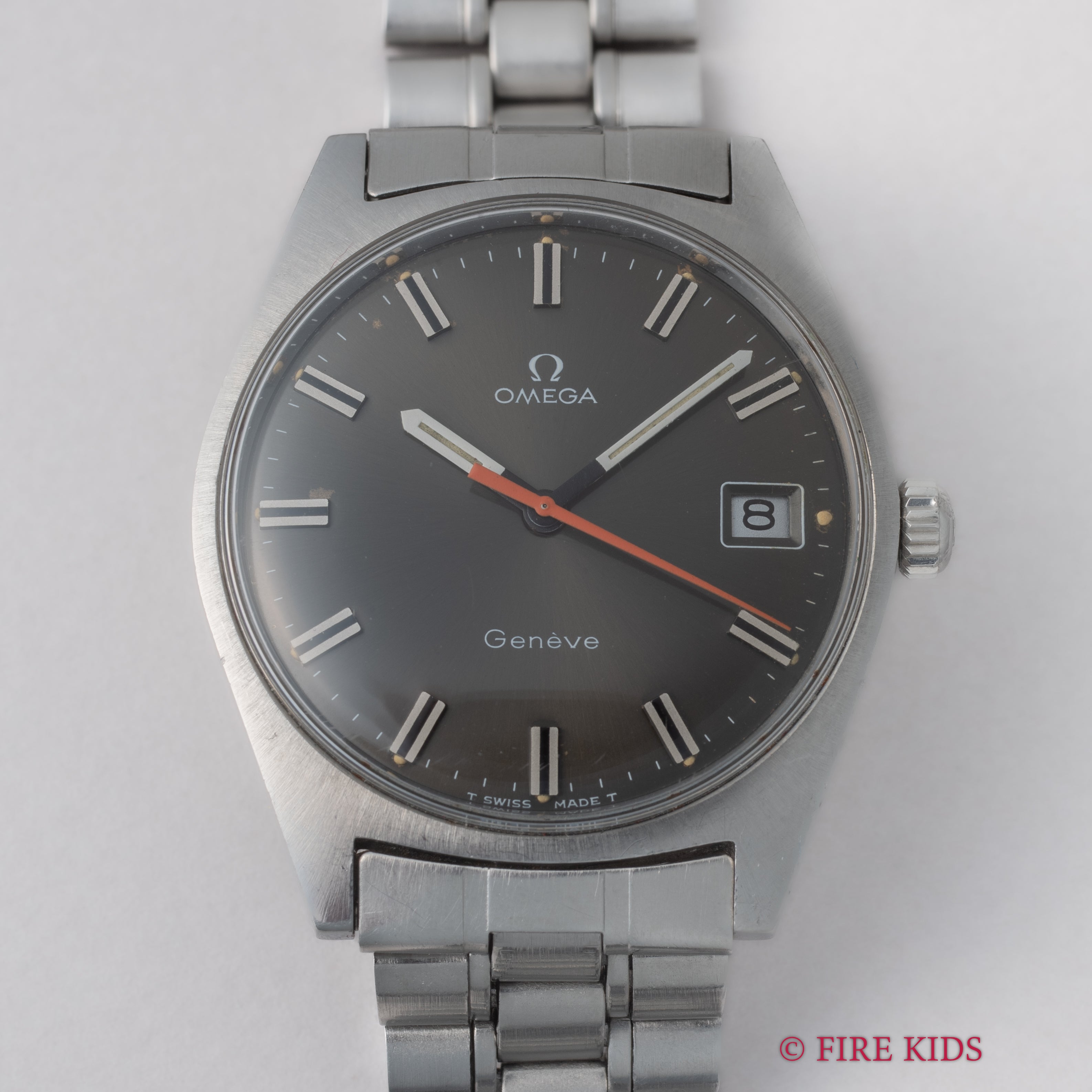 オメガ ジュネーブ 1968年製 手巻き Cal.613 ブラウンダイヤル 純正ブレス付き