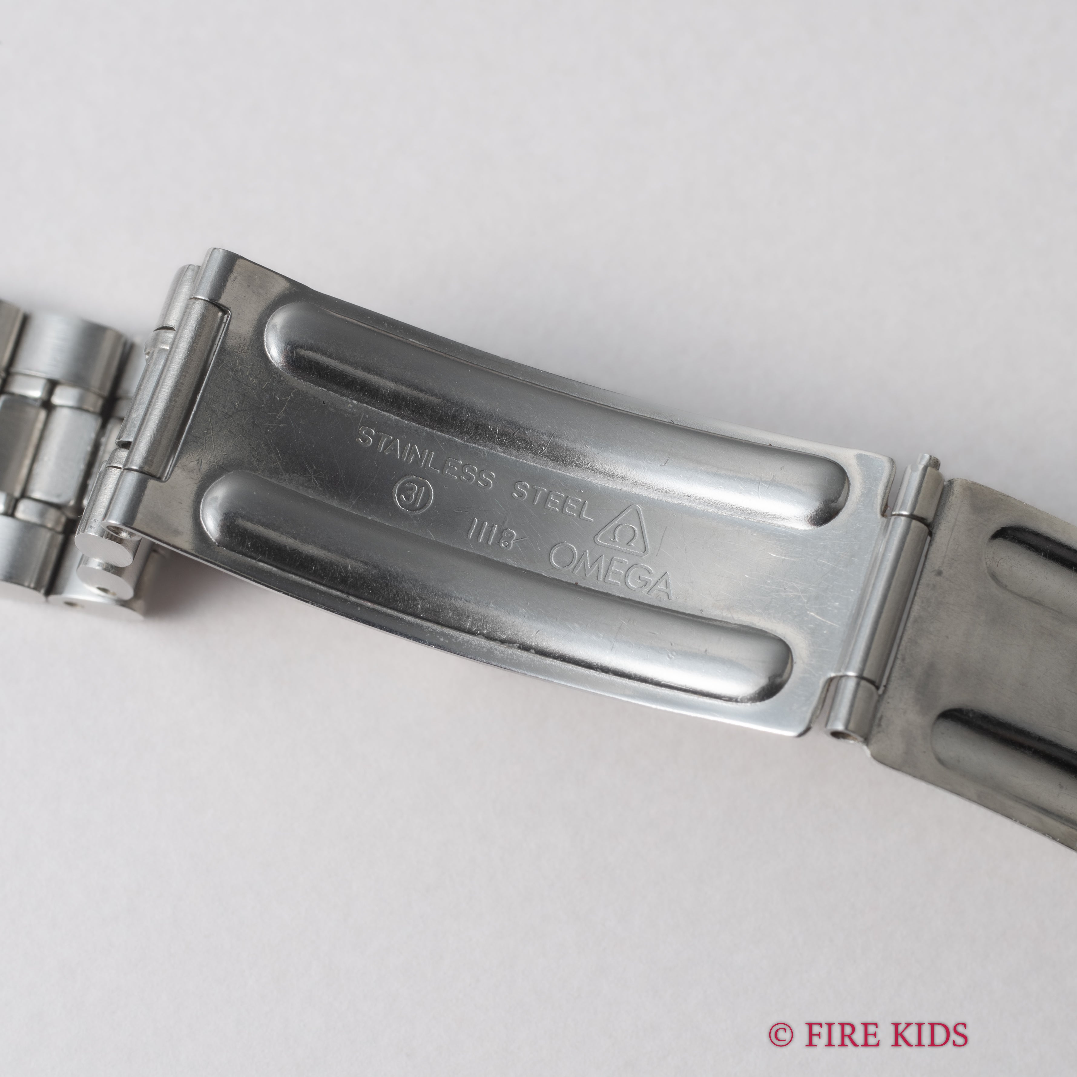 オメガ ジュネーブ 1968年製 手巻き Cal.613 ブラウンダイヤル 純正ブレス付き