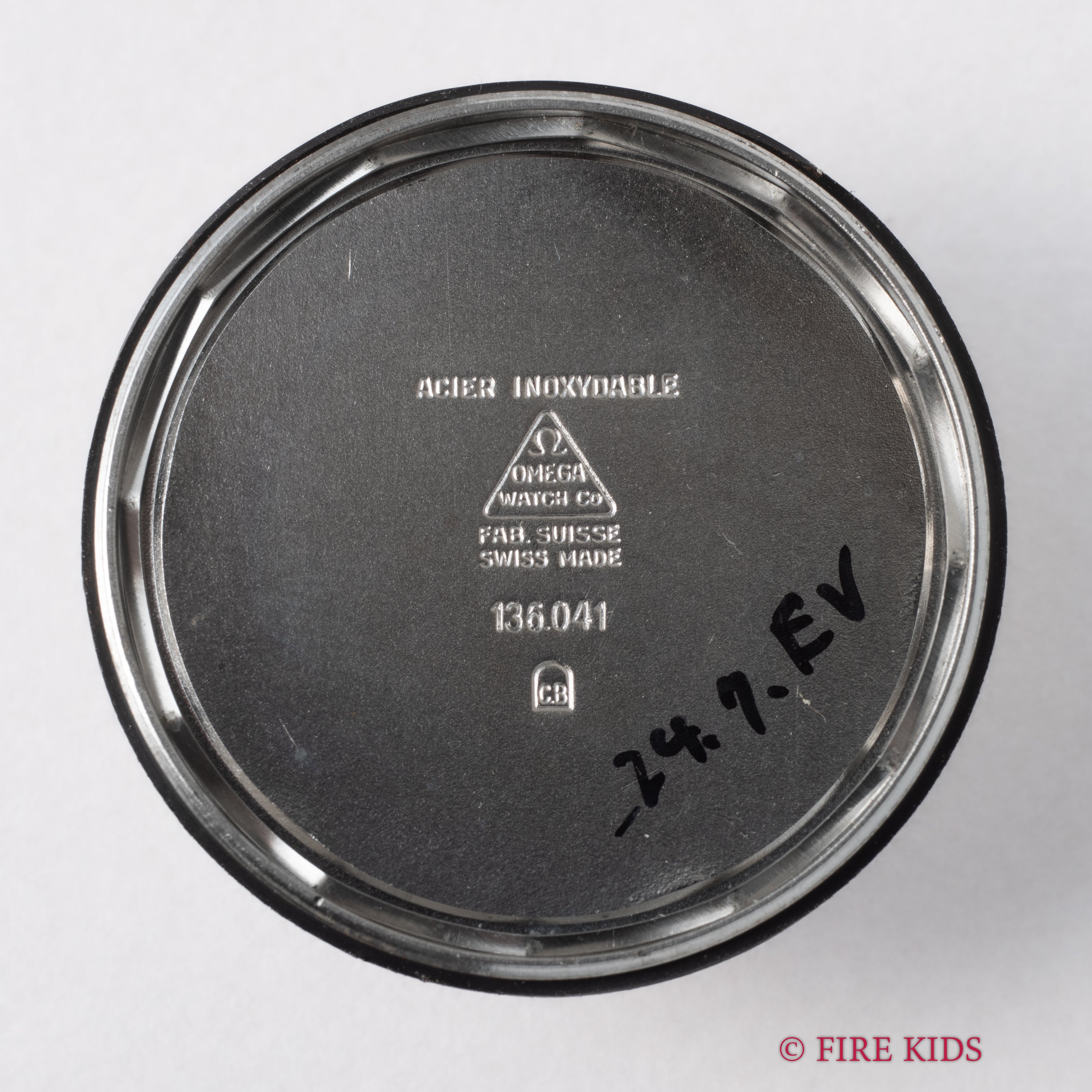 オメガ ジュネーブ 1968年製 手巻き Cal.613 ブラウンダイヤル 純正ブレス付き