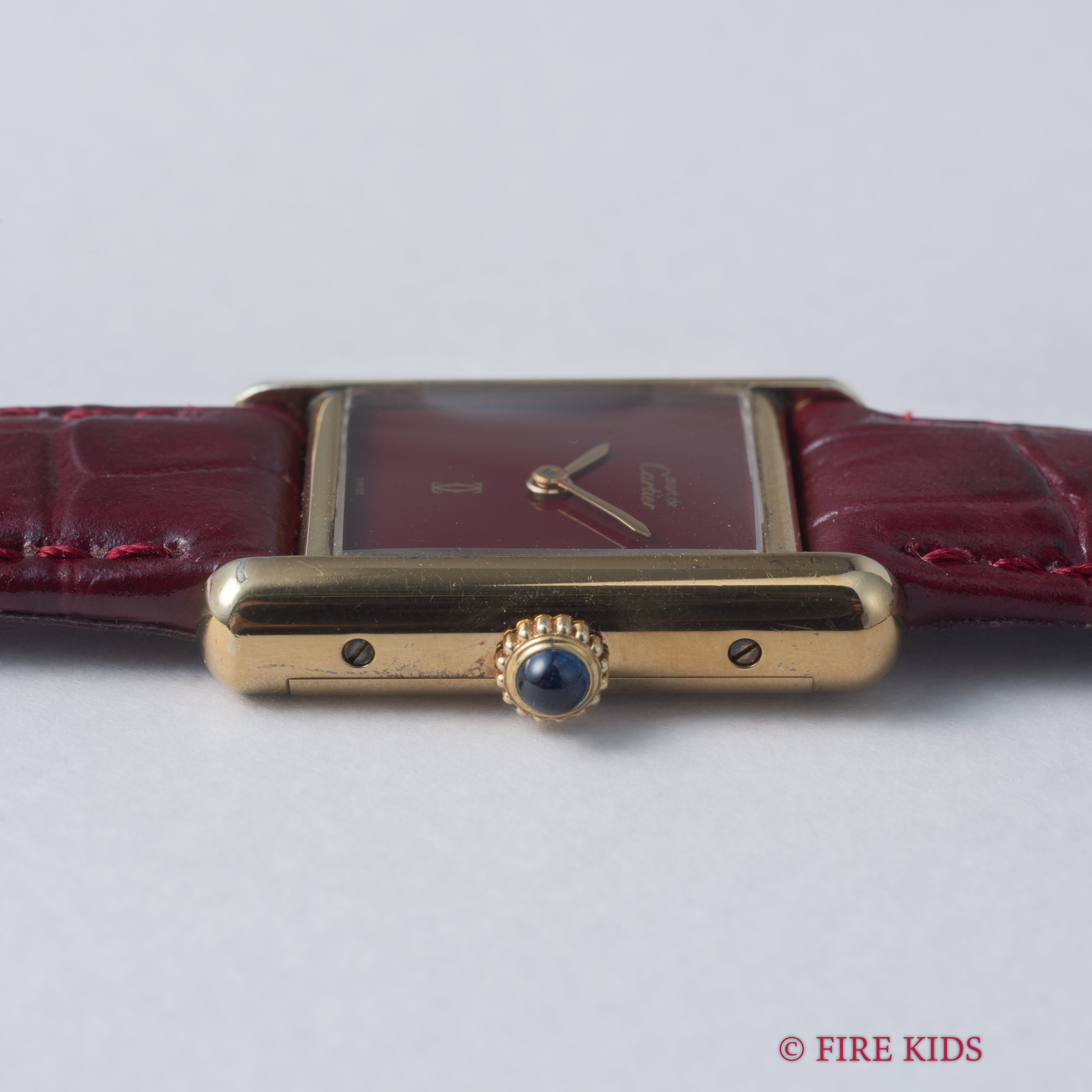 カルティエ マストタンク SMサイズ 手巻き 1980年代製 ボルドーダイヤル 純正尾錠付き