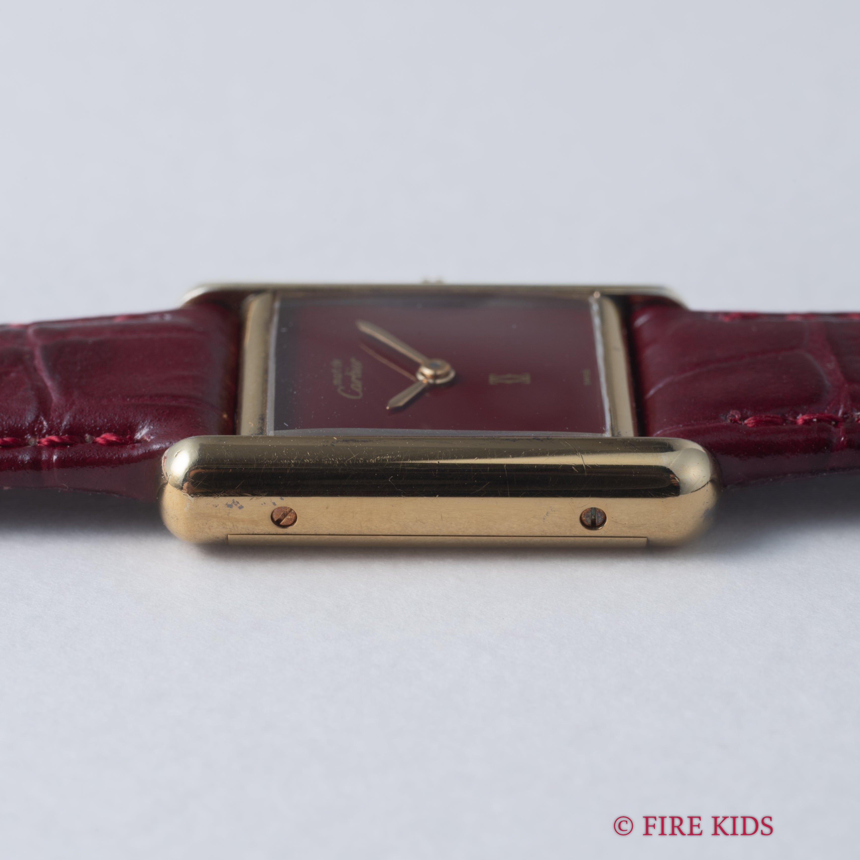 カルティエ マストタンク SMサイズ 手巻き 1980年代製 ボルドーダイヤル 純正尾錠付き