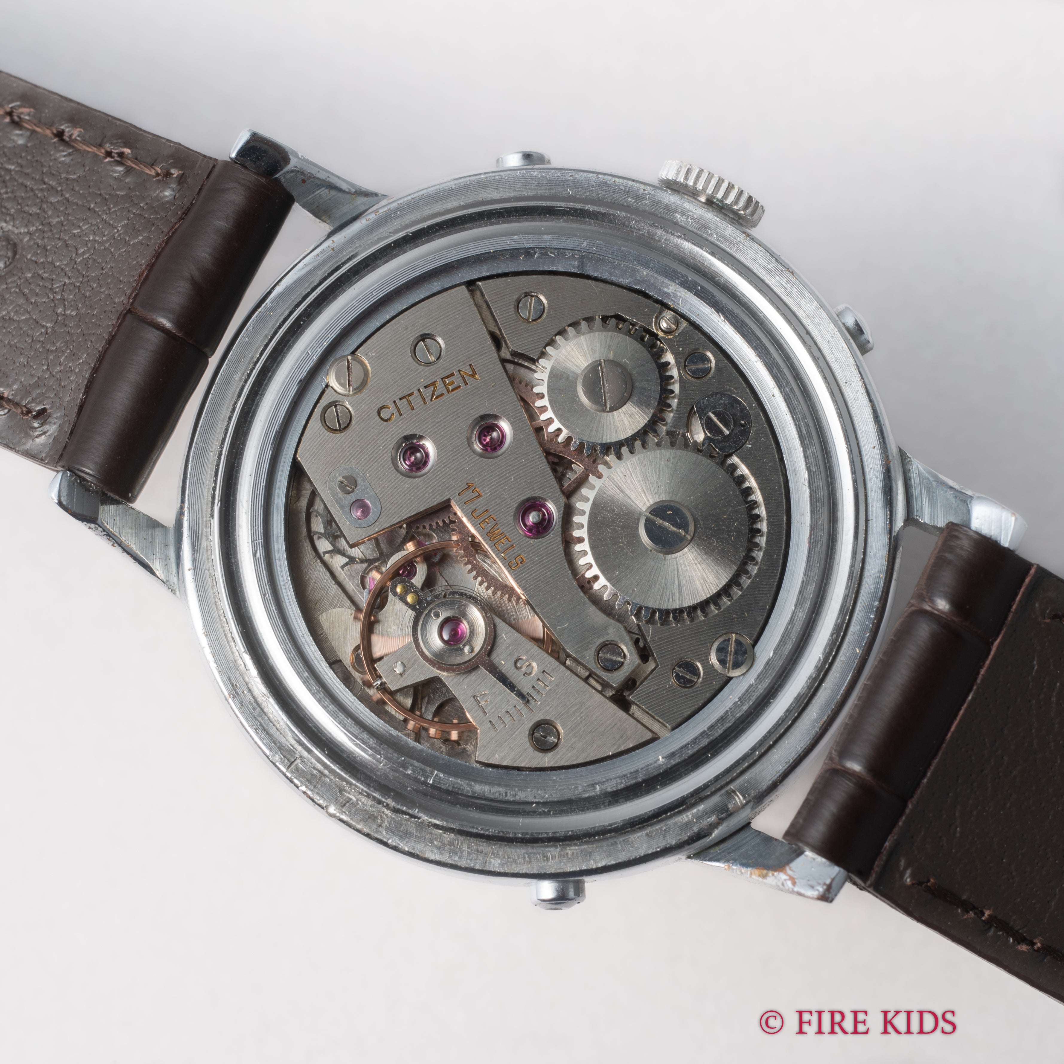 シチズン カレンダーウオッチ 1950年代製 手巻き スモセコ 国産初トリプルカレンダー