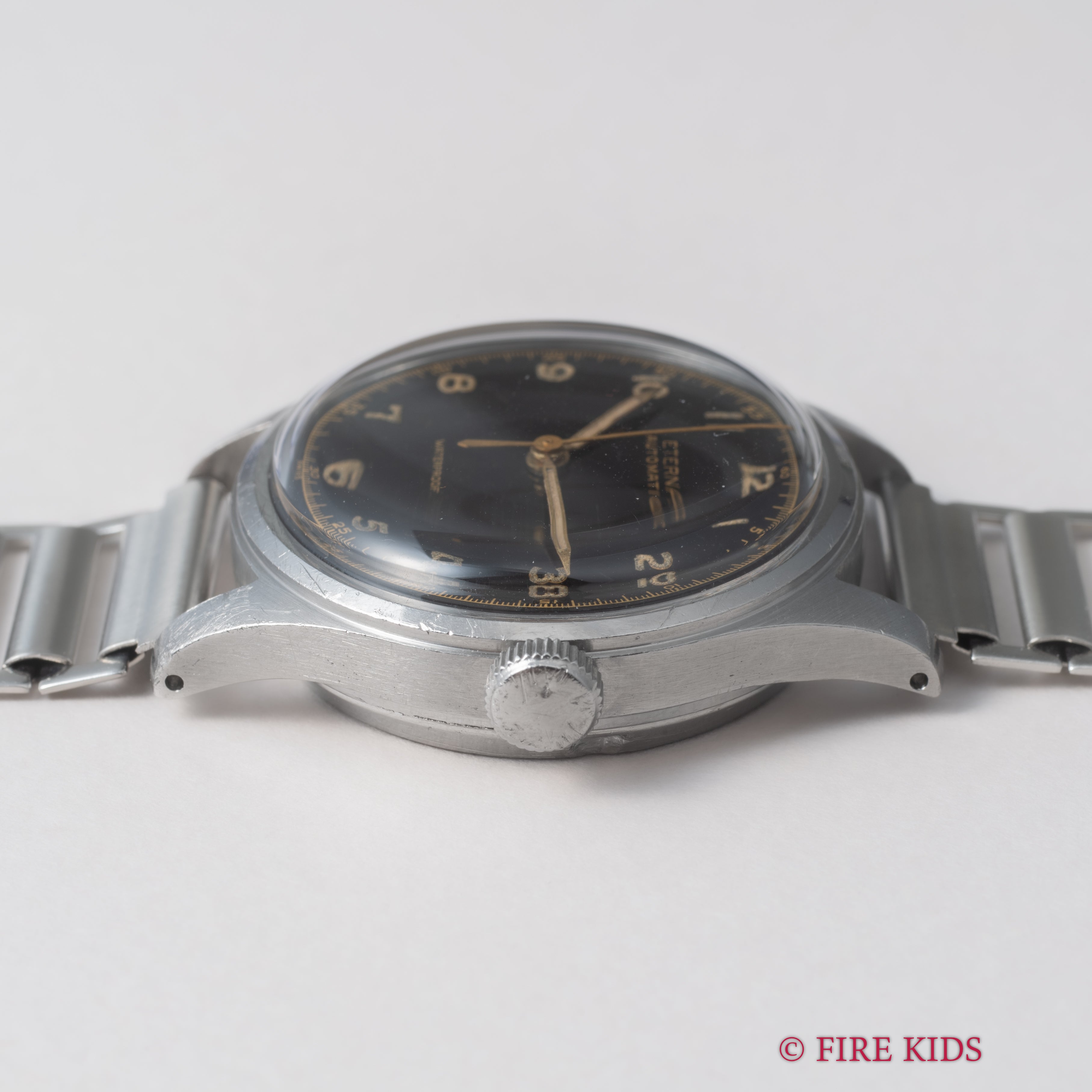 エテルナ ハーフローター ブラックミラーアラビアダイヤル 1940年代 センターセコンド