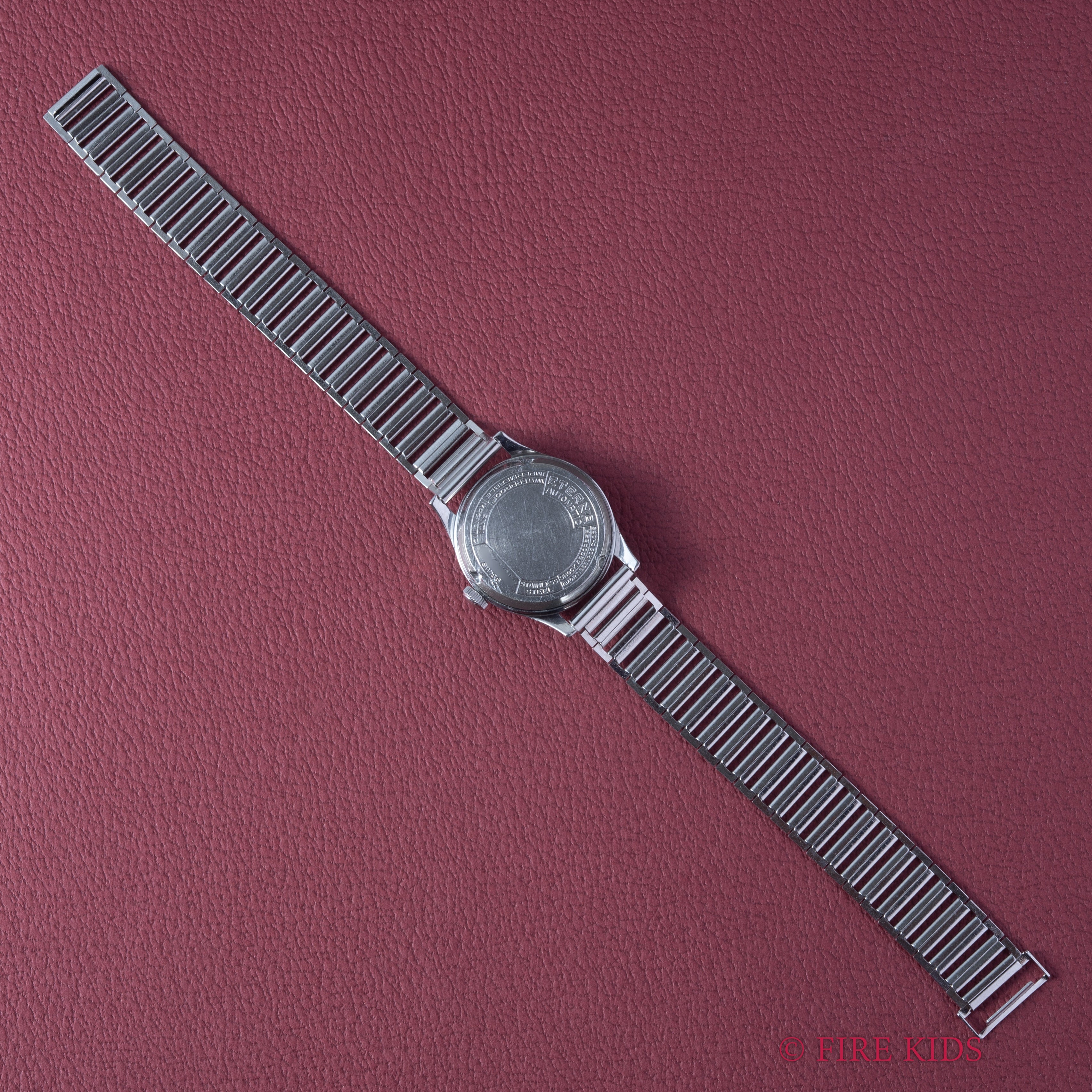 エテルナ ハーフローター ブラックミラーアラビアダイヤル 1940年代 センターセコンド