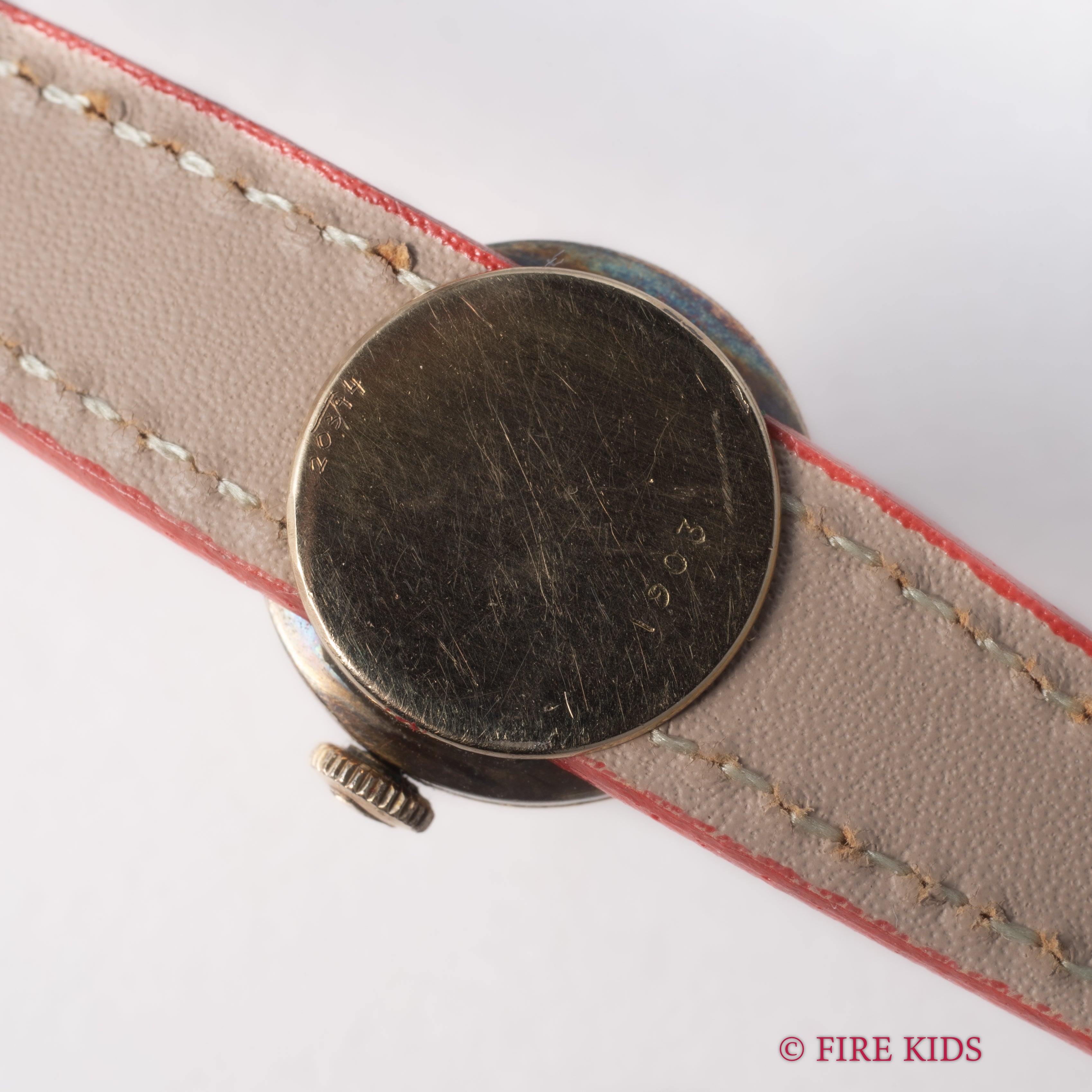 チューダー カメレオン 1966年製 40ミクロン金張り 王冠リューズ 箱付き