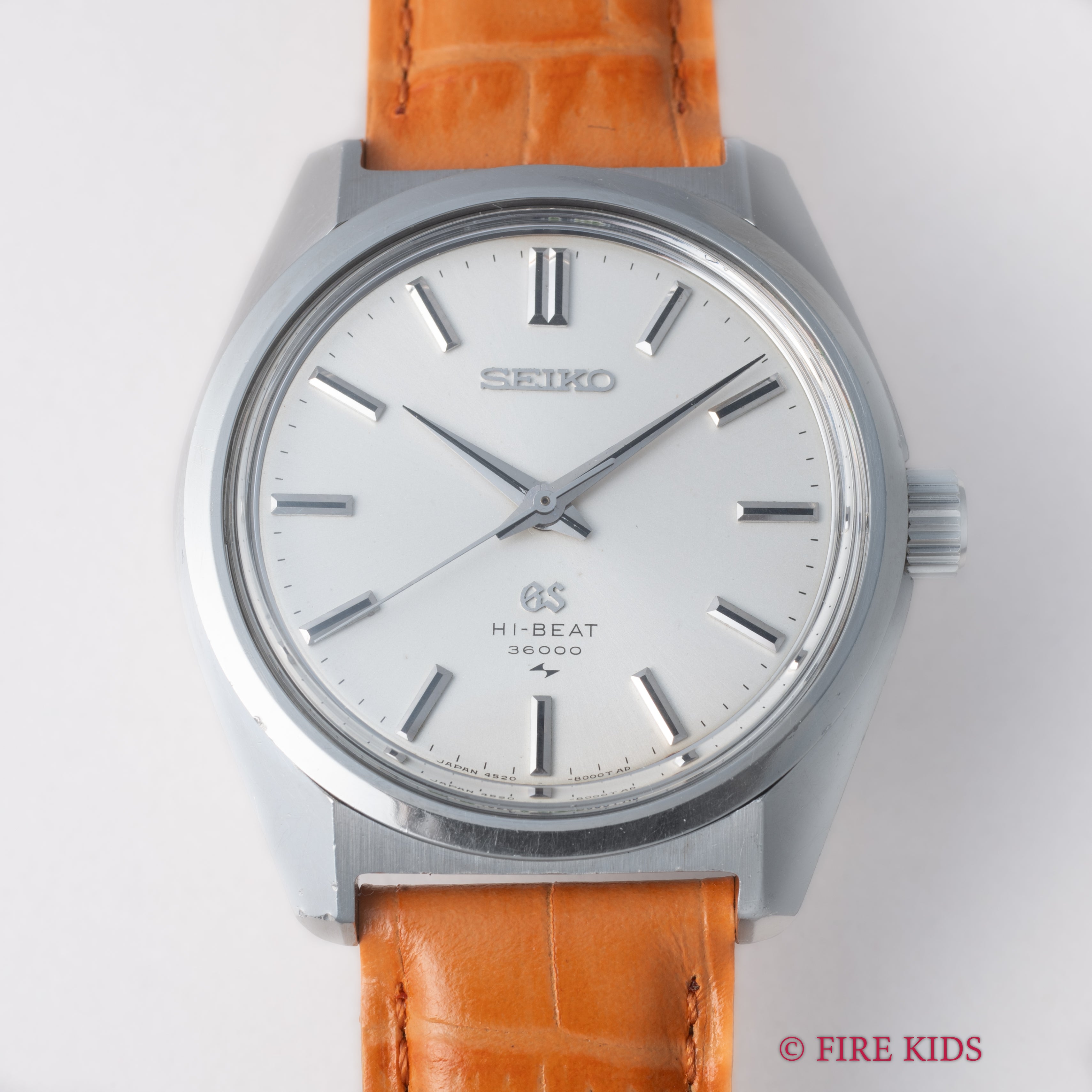 グランドセイコー ハイビート手巻き10振動 36000 1968年製 Ref.4520-8000 45GS