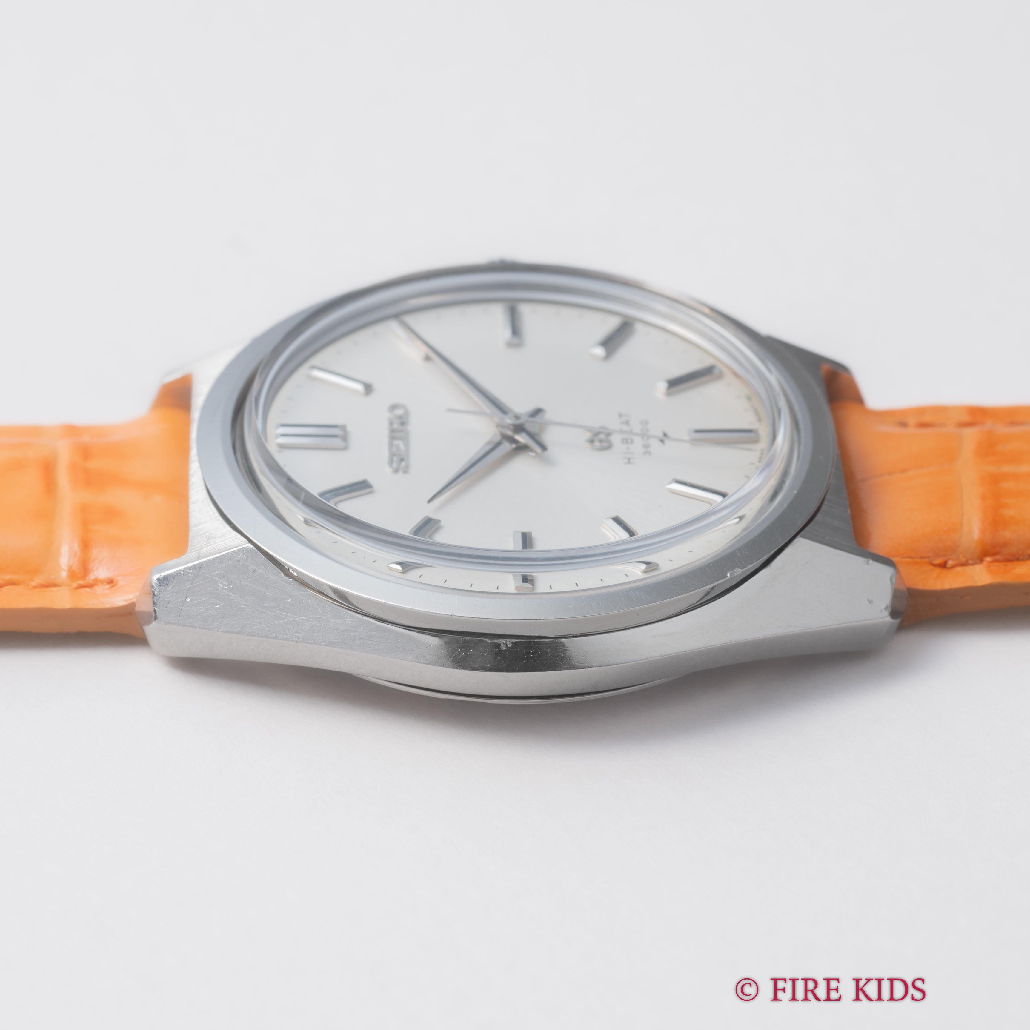 グランドセイコー ハイビート手巻き10振動 36000 1968年製 Ref.4520-8000 45GS