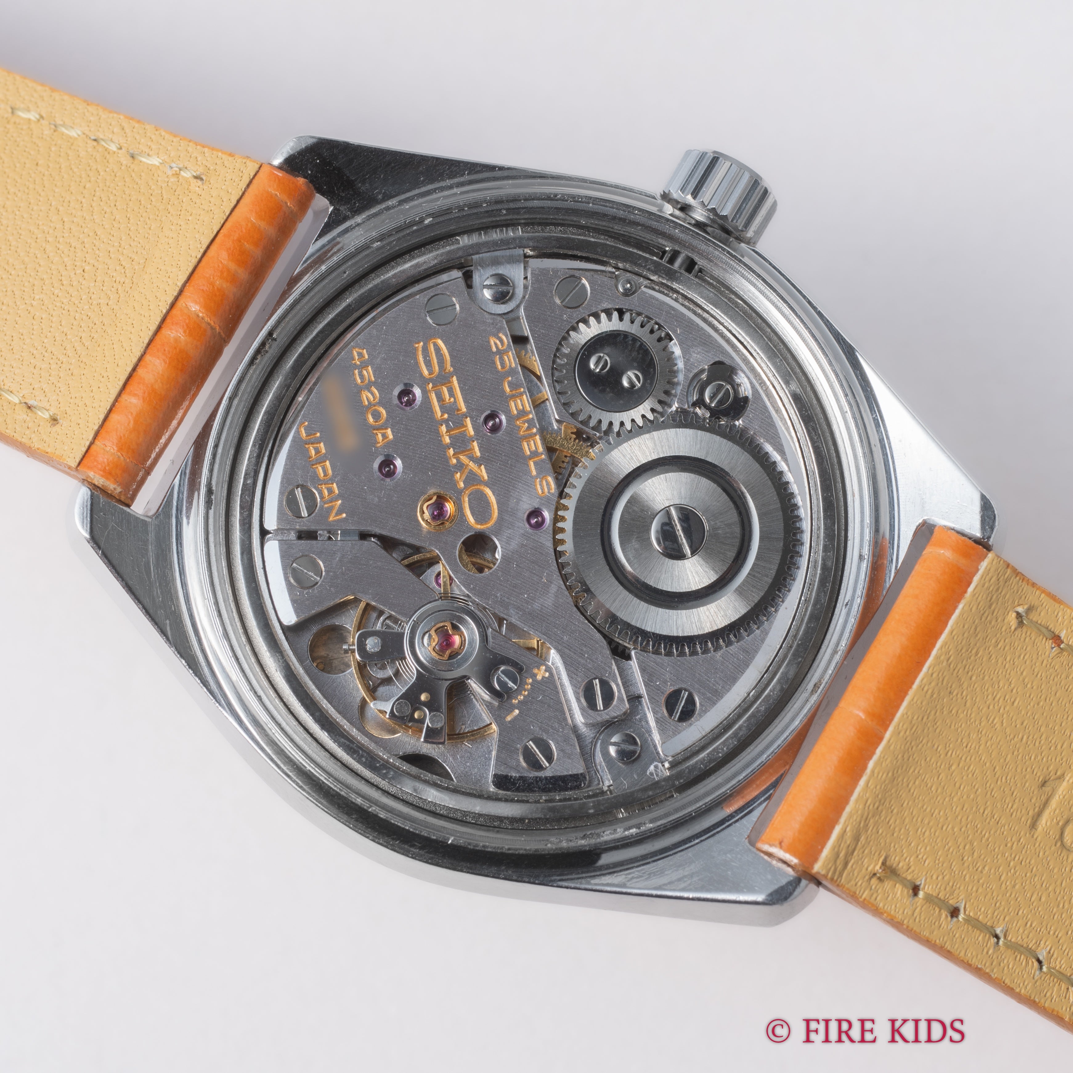 グランドセイコー ハイビート手巻き10振動 36000 1968年製 Ref.4520-8000 45GS