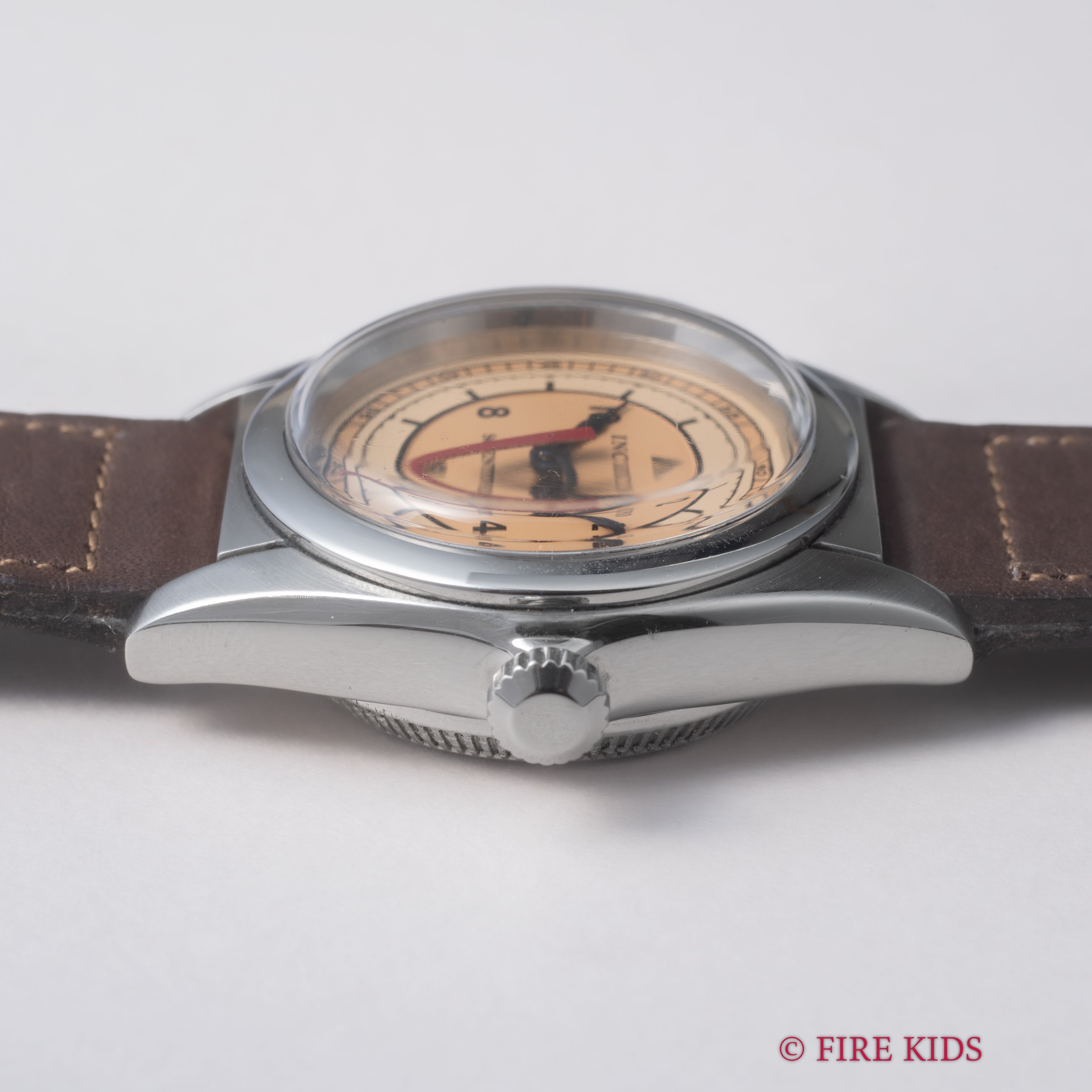 インキピオ サイエンティフィックダイヤル INCIPIO6 バブルバック 自動巻き 時計ビギン