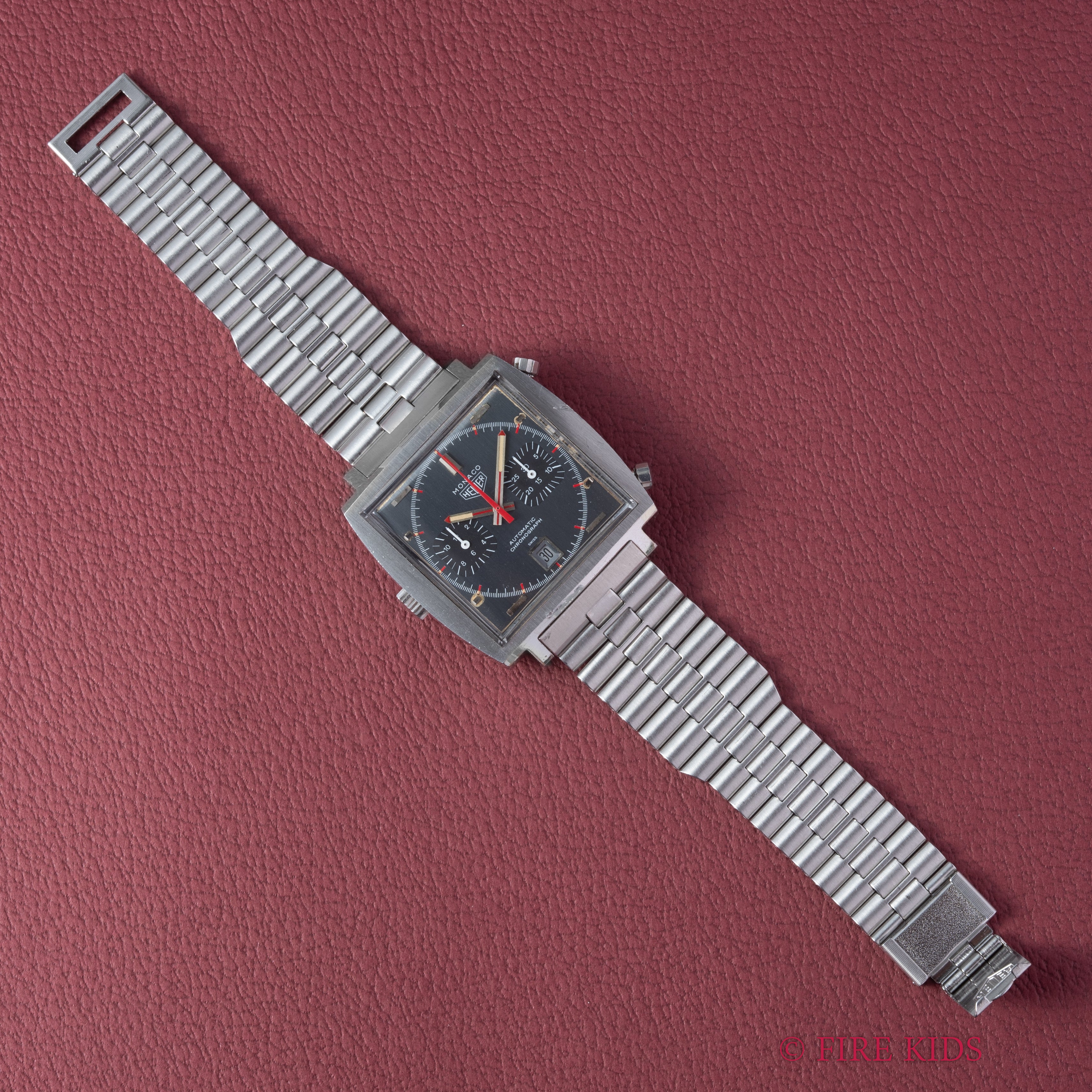 ホイヤー モナコ 1970年代製 自動巻きクロノグラフ グレーダイヤル Cal.12 純正ブレス付き