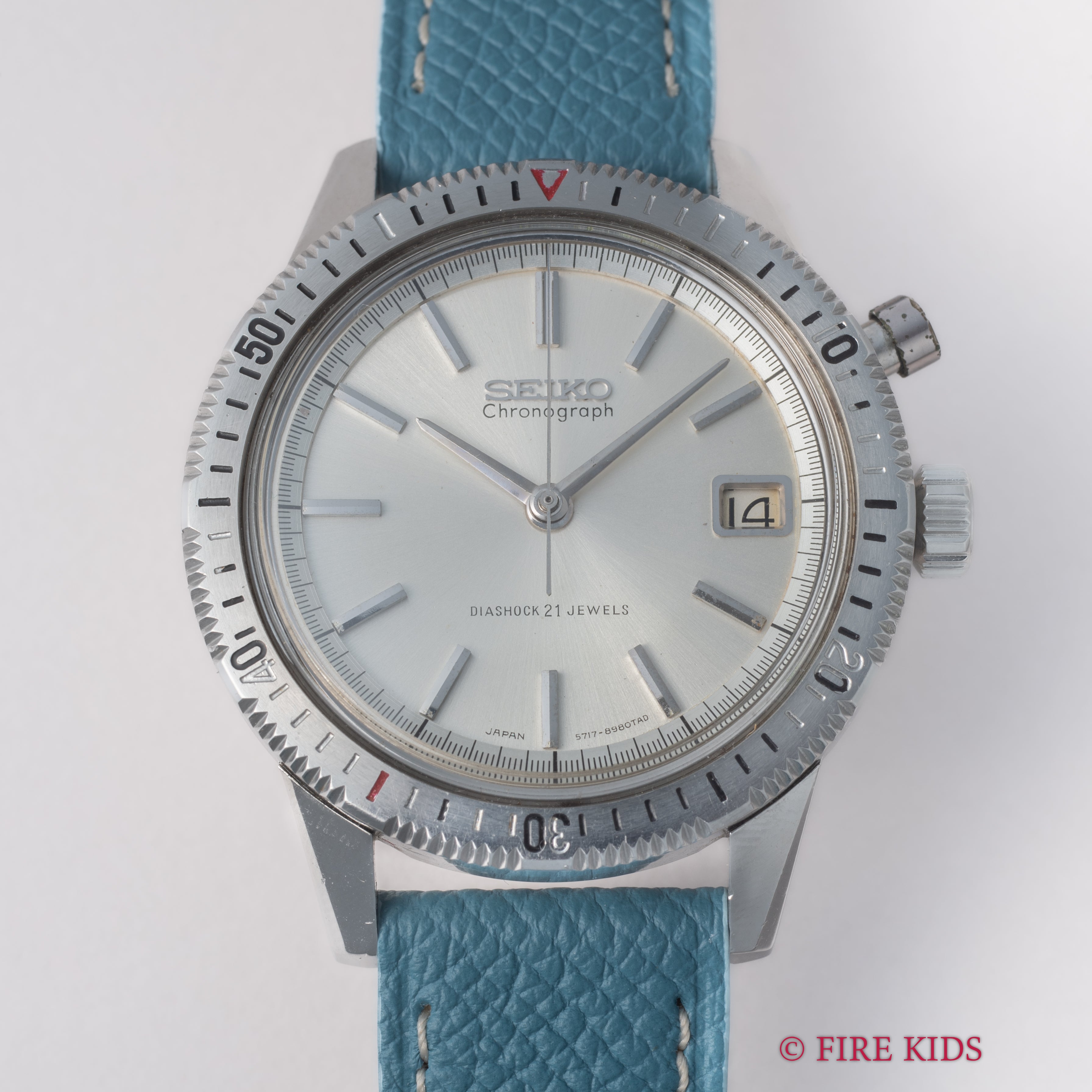 セイコー ワンプッシュクロノ 1964年製 Ref.5717-8990 手巻き カレンダー付き ステンレスベゼル