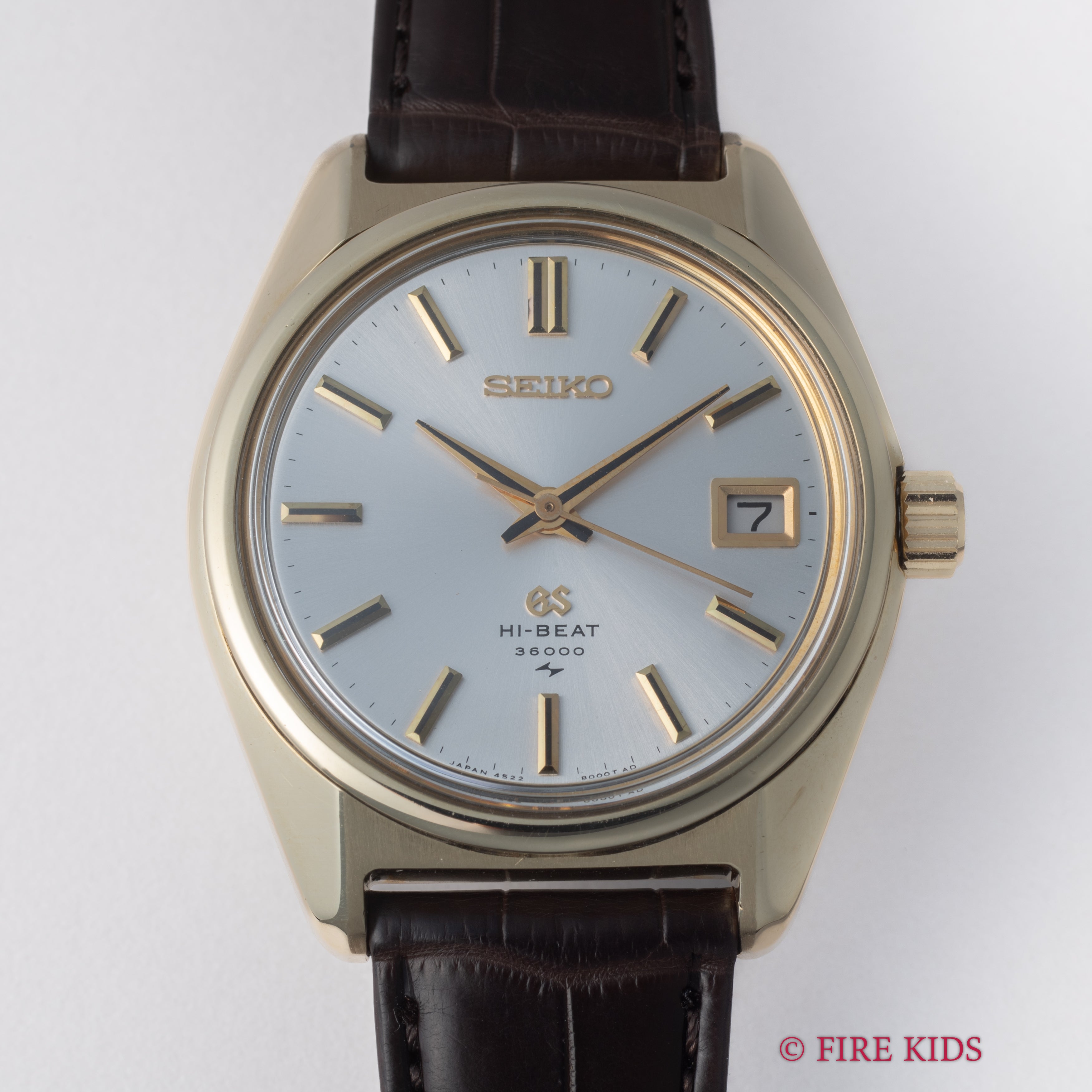 グランドセイコー 1969年製 Ref.4522-8000 CAPゴールドケース 10振動 手巻 45GS ハイビート 36000