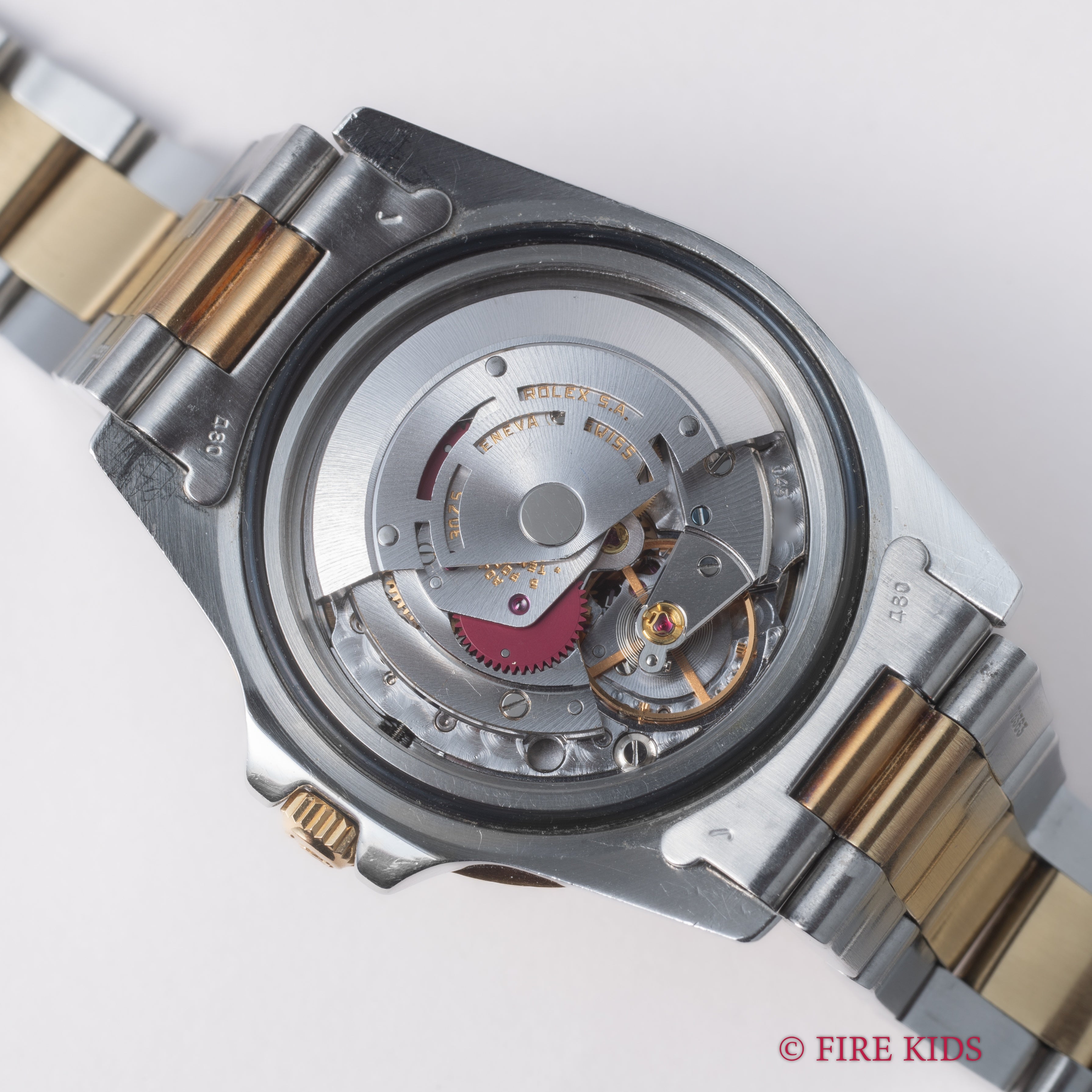 ロレックス 1979年製GMTマスター コンビ 茶ツボ Ref.16753 ルートビア 3連コンビオイスターブレス