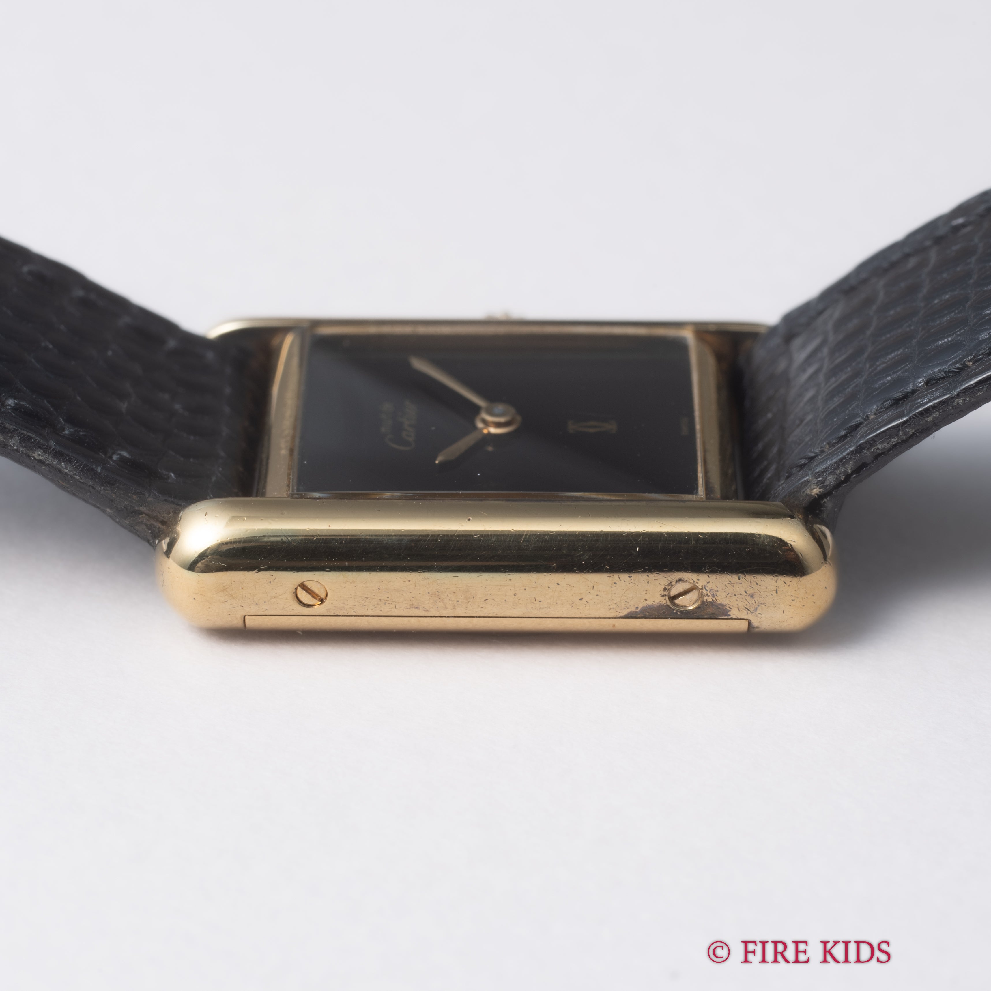 カルティエ マストタンク 1980年代製 SMサイズ 手巻 ブラックダイヤル 純正尾錠 箱、ギャラ、冊子付