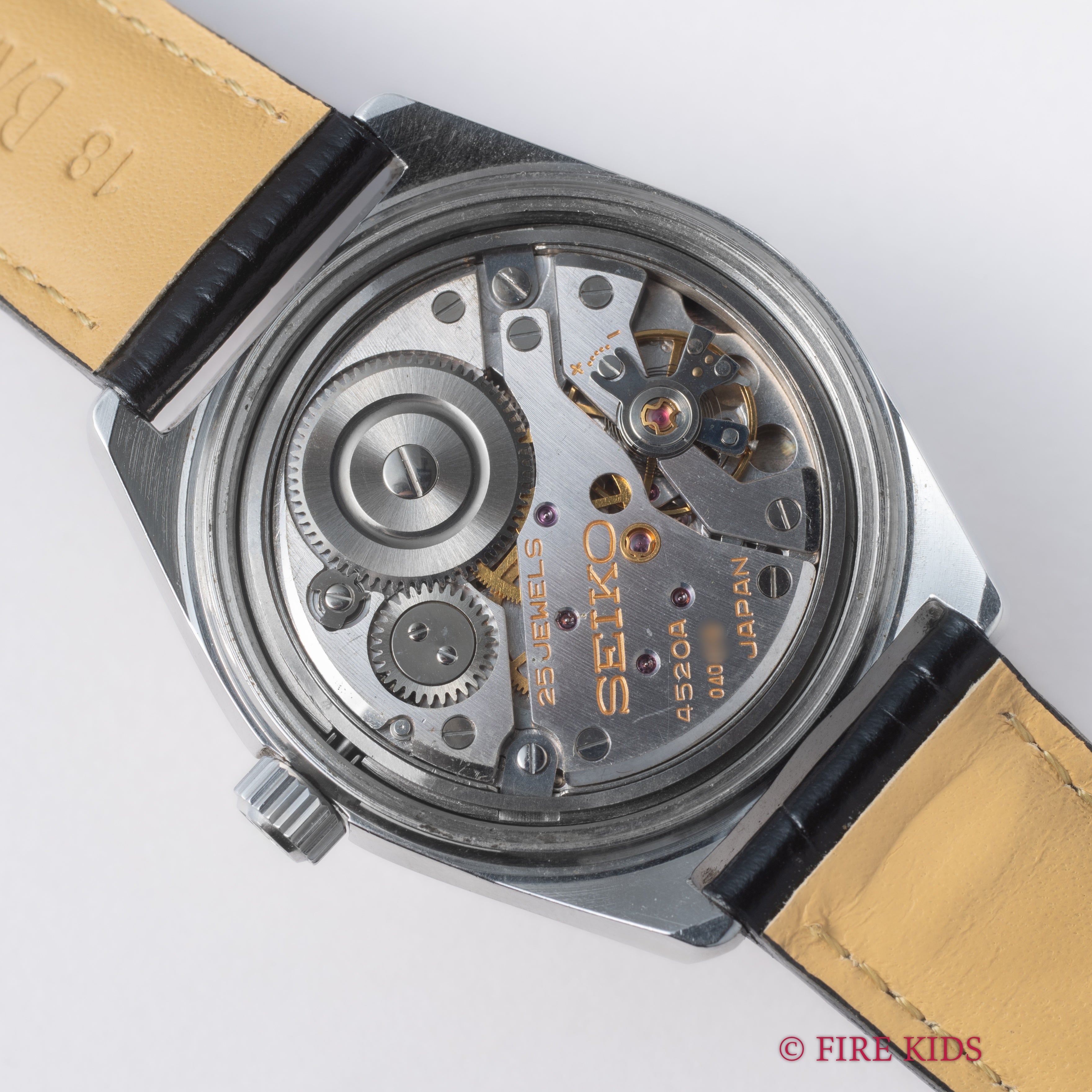 グランドセイコー 手巻き10振動 ハイビート 36000 1969年製 Ref.4520-8000 セイコースタイルケース