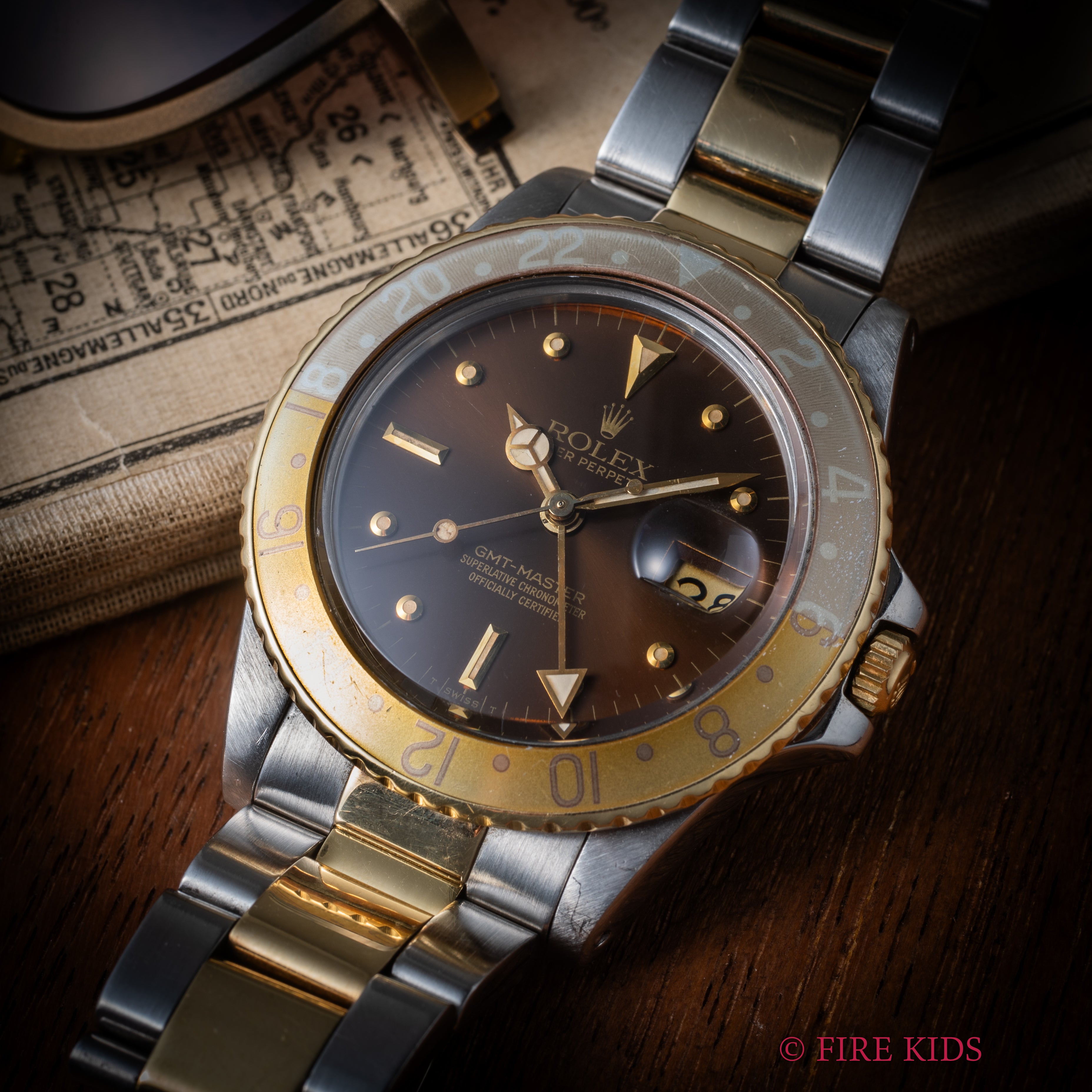 ロレックス 1979年製GMTマスター コンビ 茶ツボ Ref.16753 ルートビア 3連コンビオイスターブレス