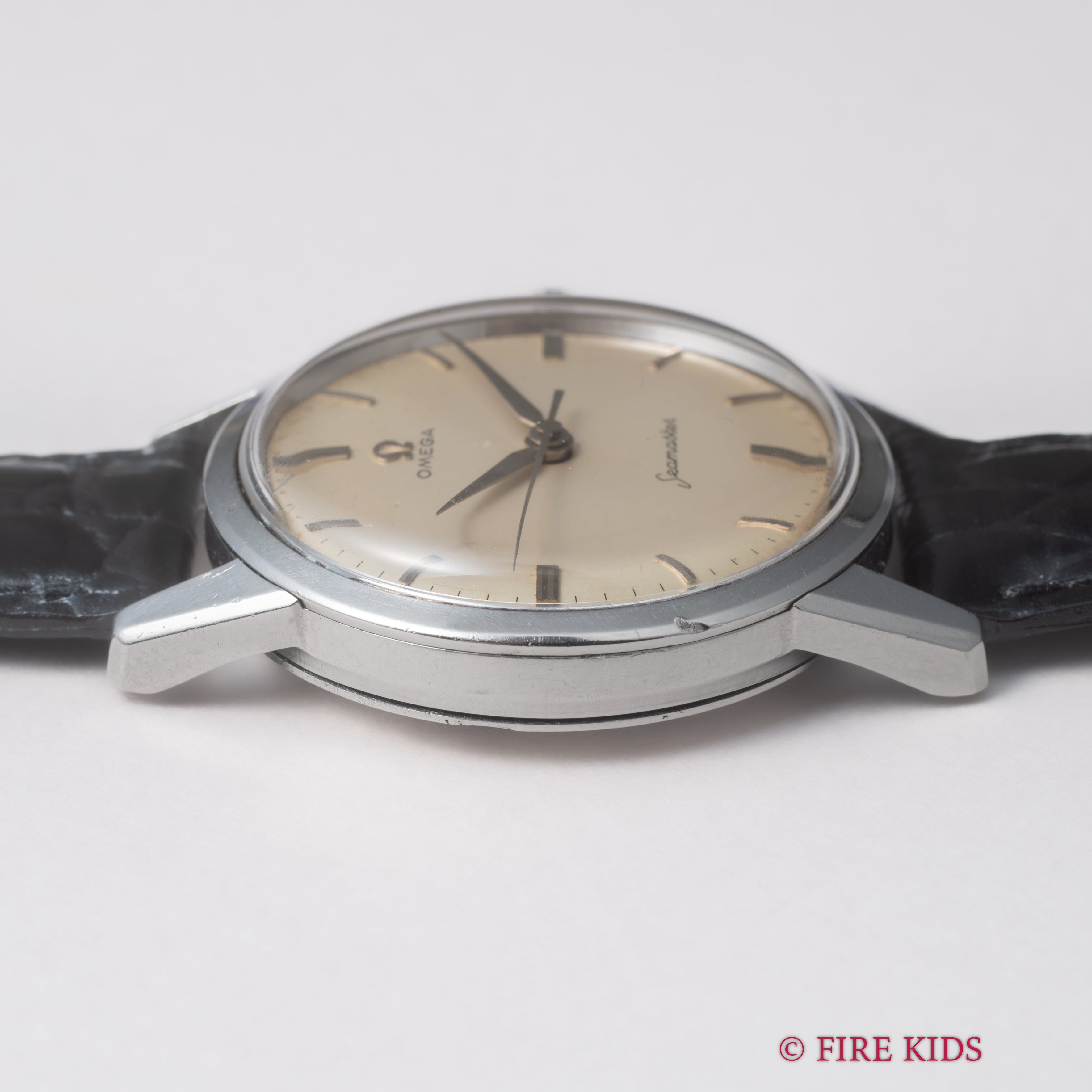 オメガ シーマスター 30mmキャリバー 手巻き 1960年製(昭和35年製) Ref.14390-6SC Cal.285