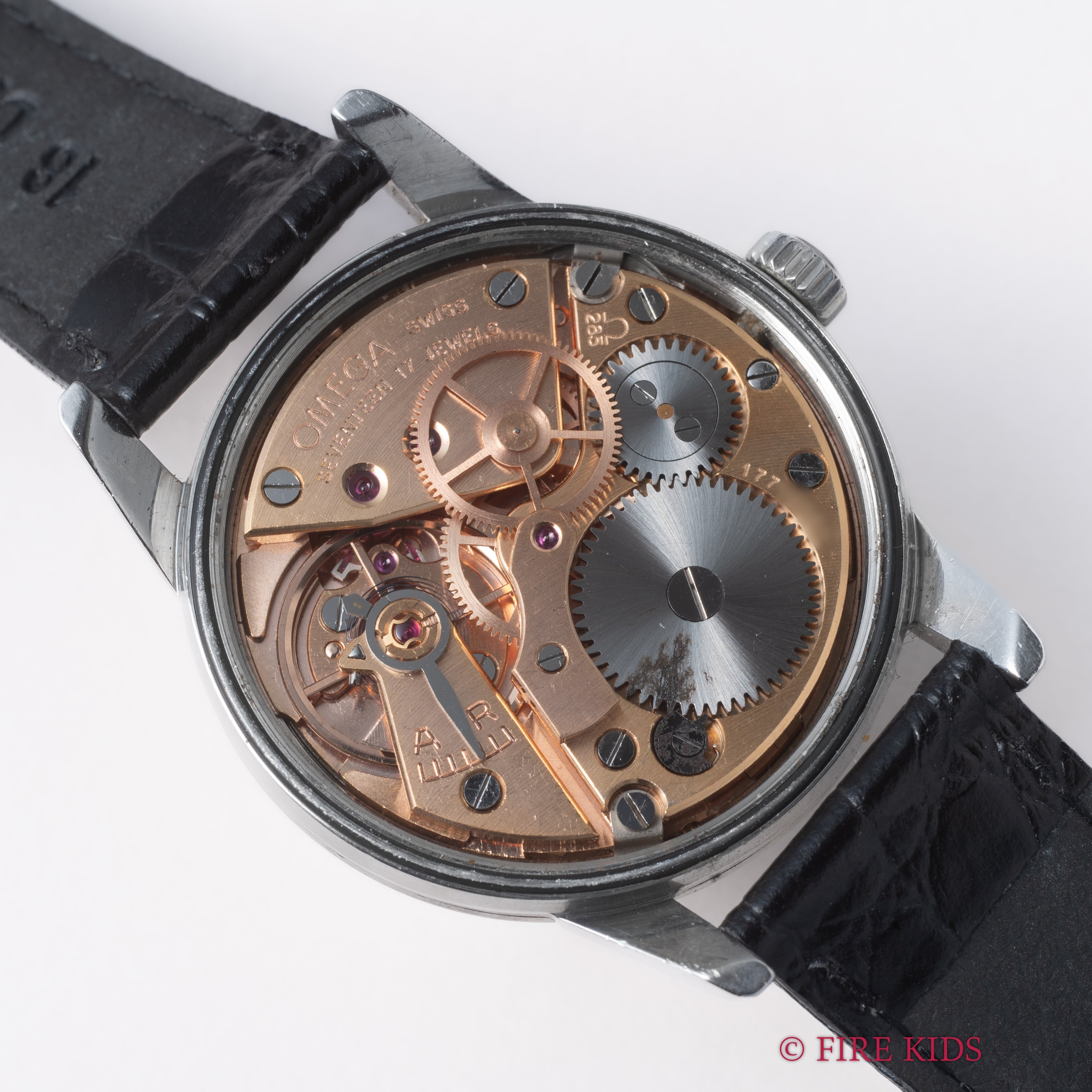 オメガ シーマスター 30mmキャリバー 手巻き 1960年製(昭和35年製) Ref.14390-6SC Cal.285