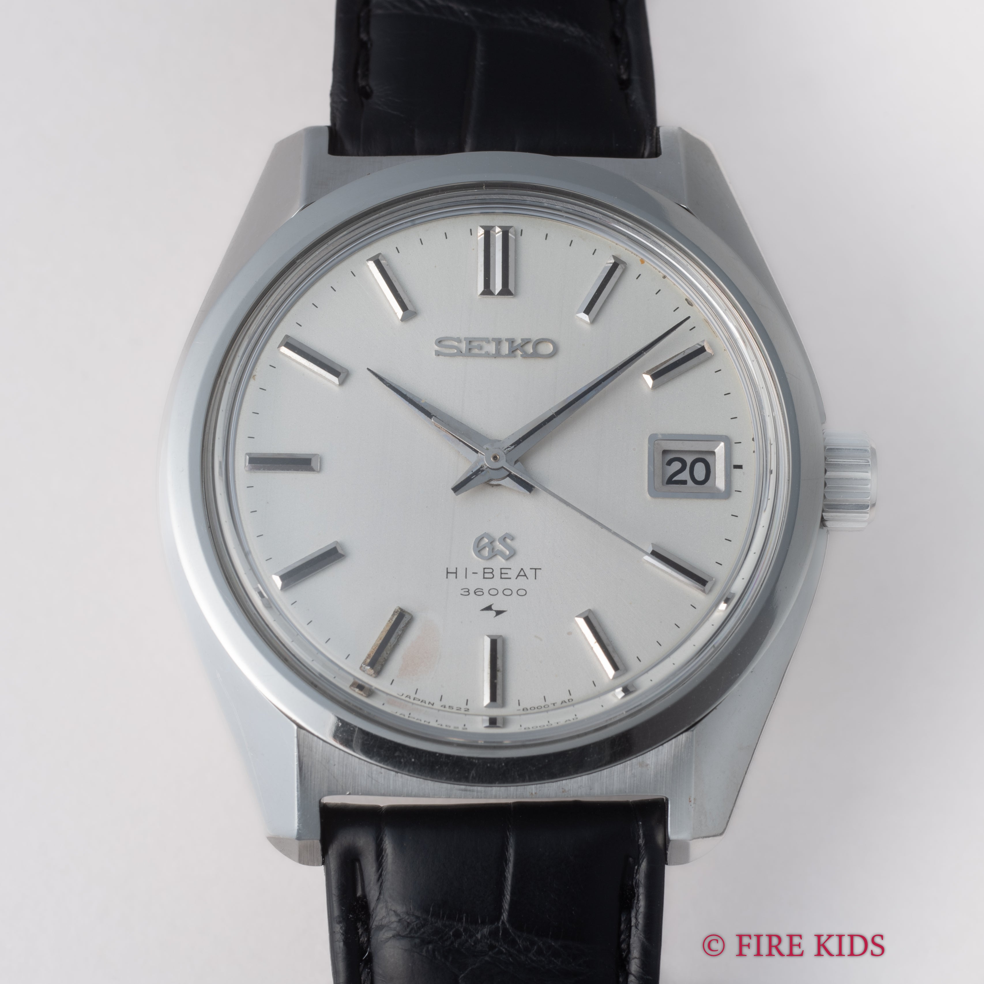 グランドセイコー1968年製 10振動手巻き 45GS Ref.4522-8000 ハイビート セイコースタイルケース