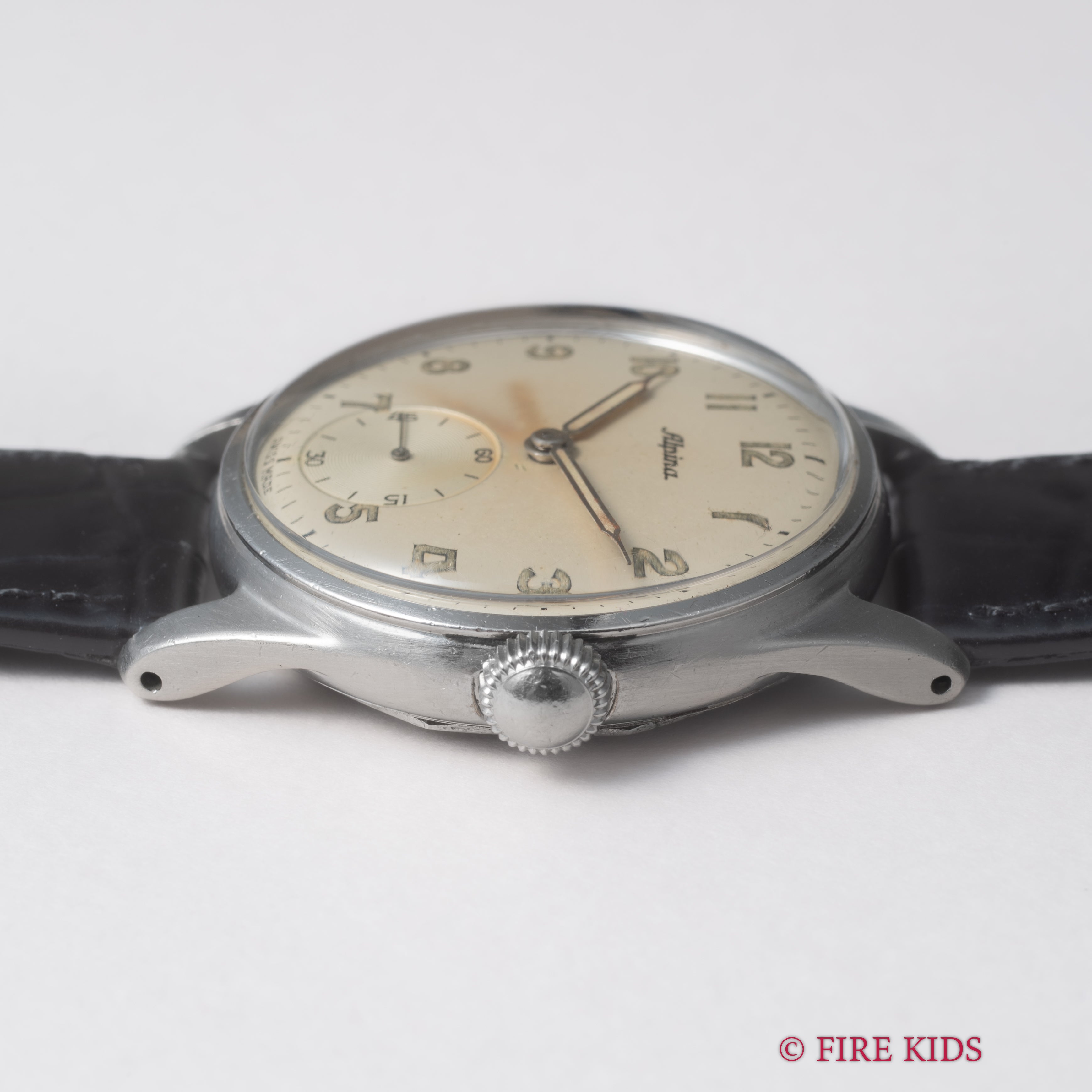 アルピナ FBケース 1940年代製 手巻き Cal.592 全アラビアダイヤル スモールセコンド