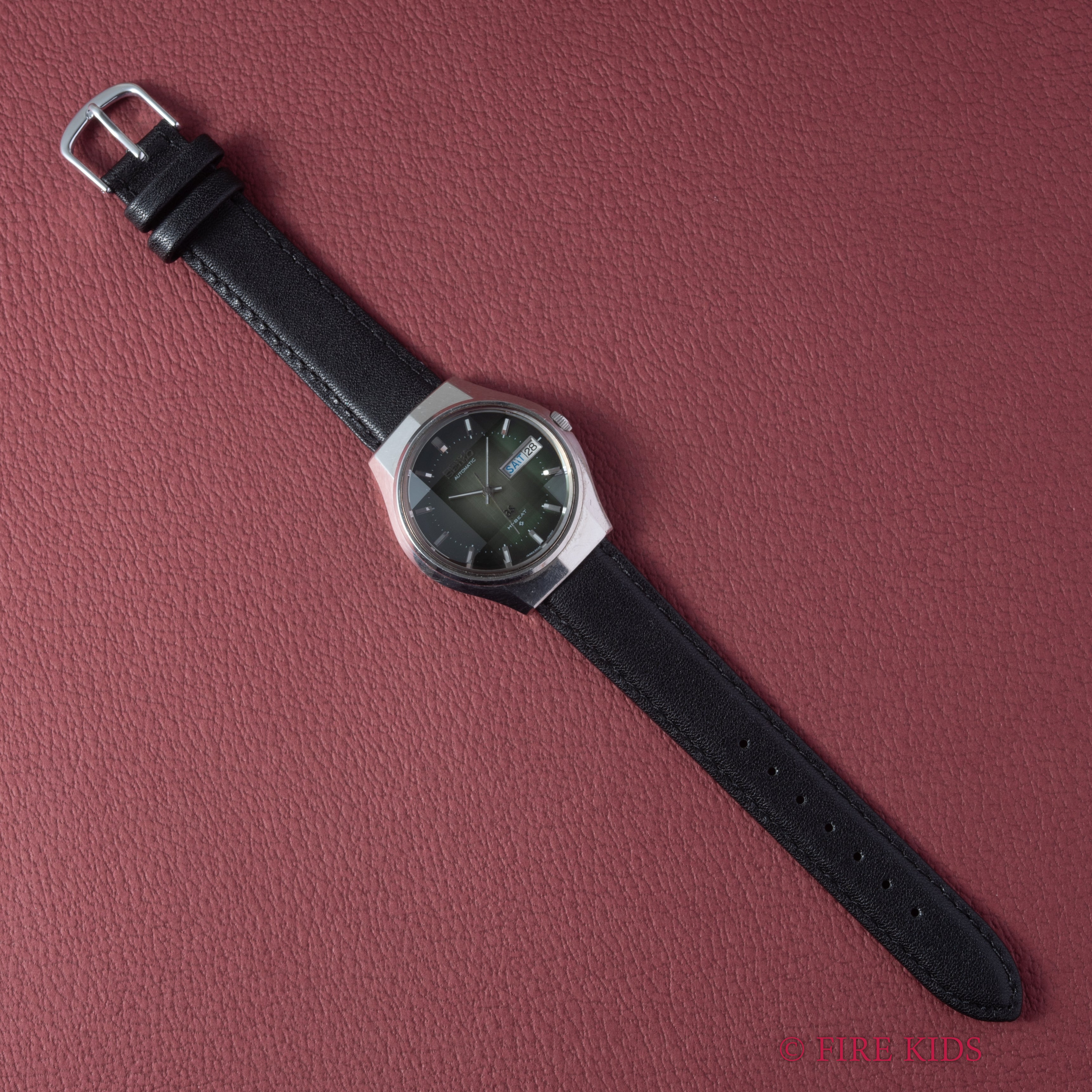 グランドセイコー 1972年製 56GSグリーングラデーション文字盤 Ref.5646-7020 カットガラス ハイビート自動巻