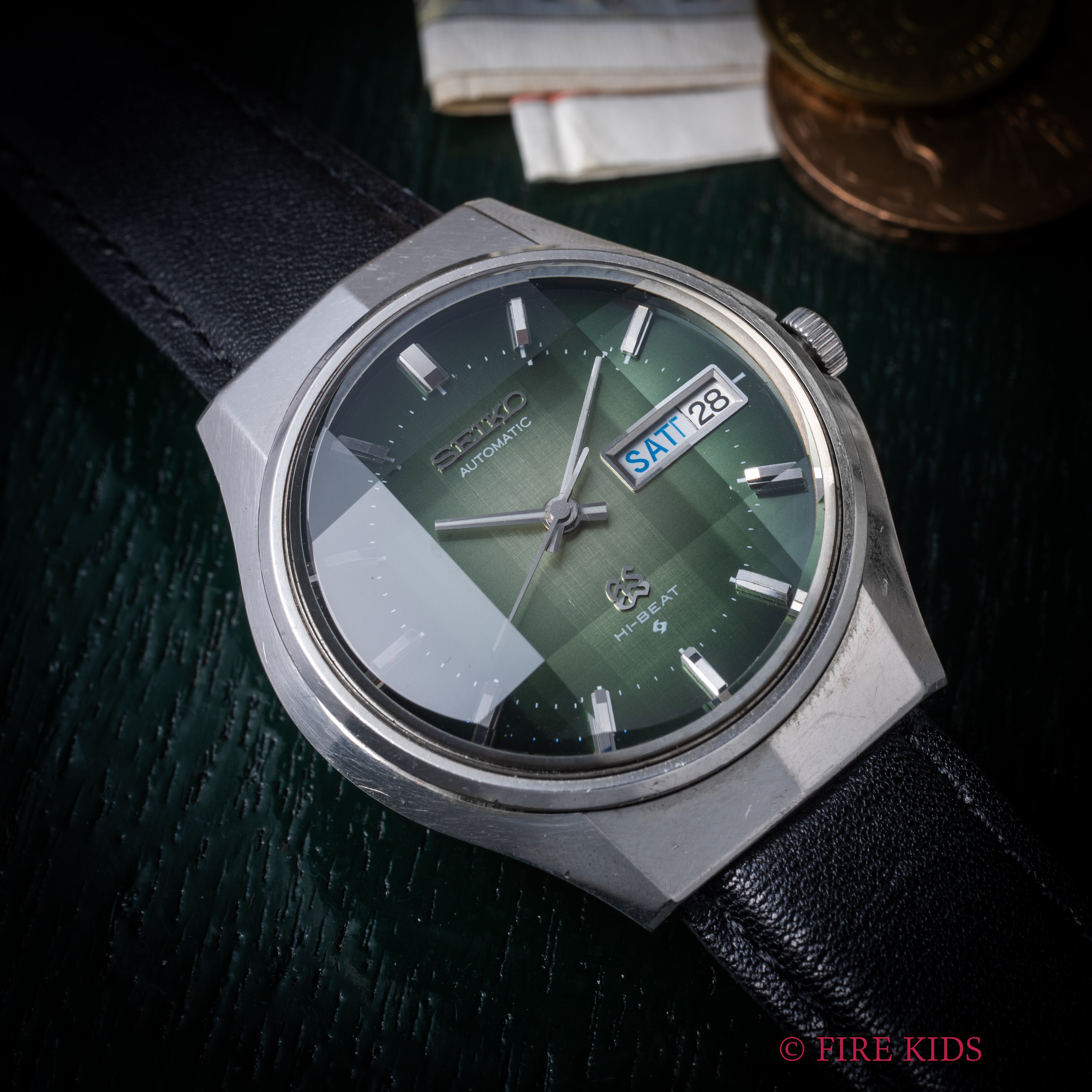 グランドセイコー 1972年製 56GSグリーングラデーション文字盤 Ref.5646-7020 カットガラス ハイビート自動巻