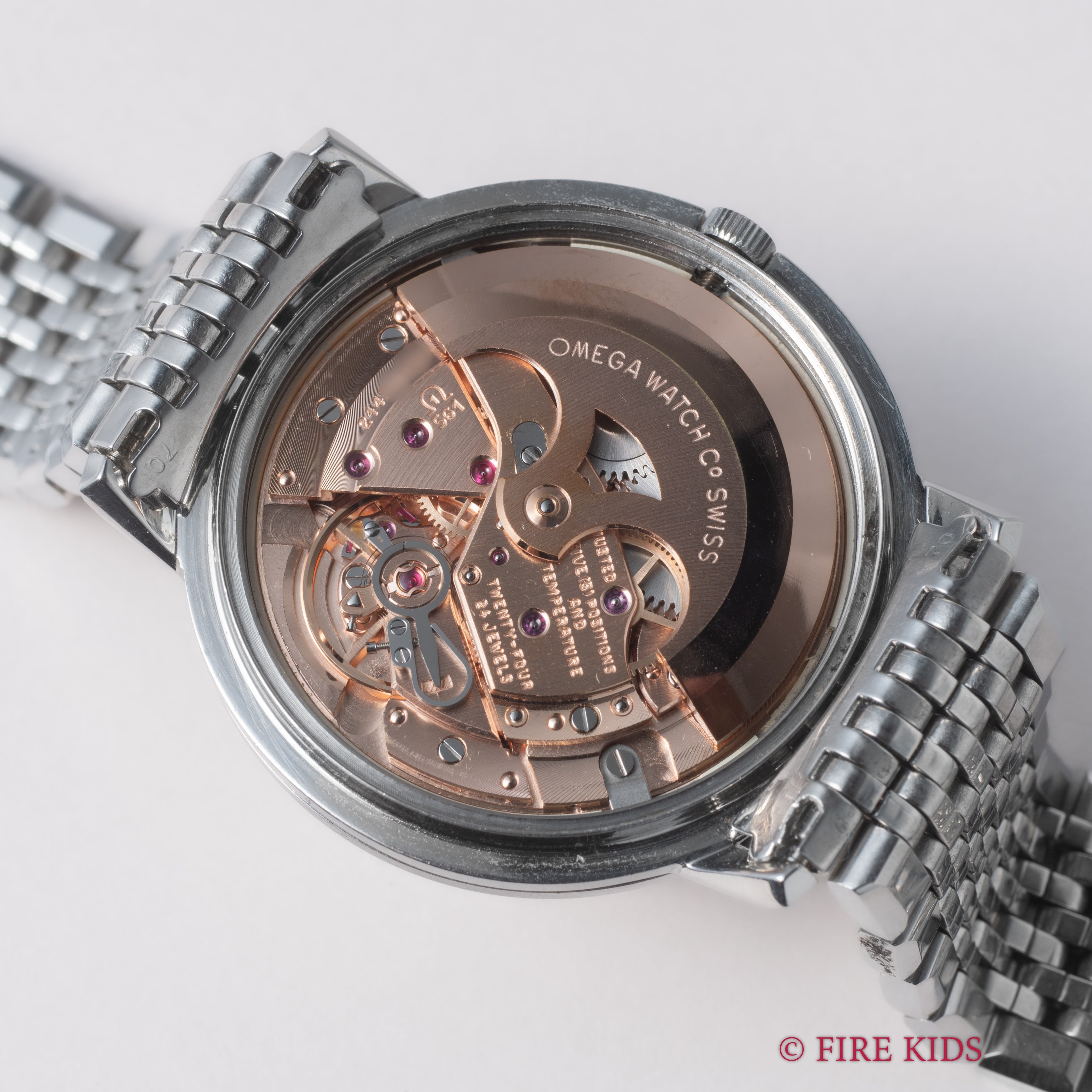 オメガ コンステレーション ラウンドケース 1966年製 Ref.168.004 純正ブレス付き