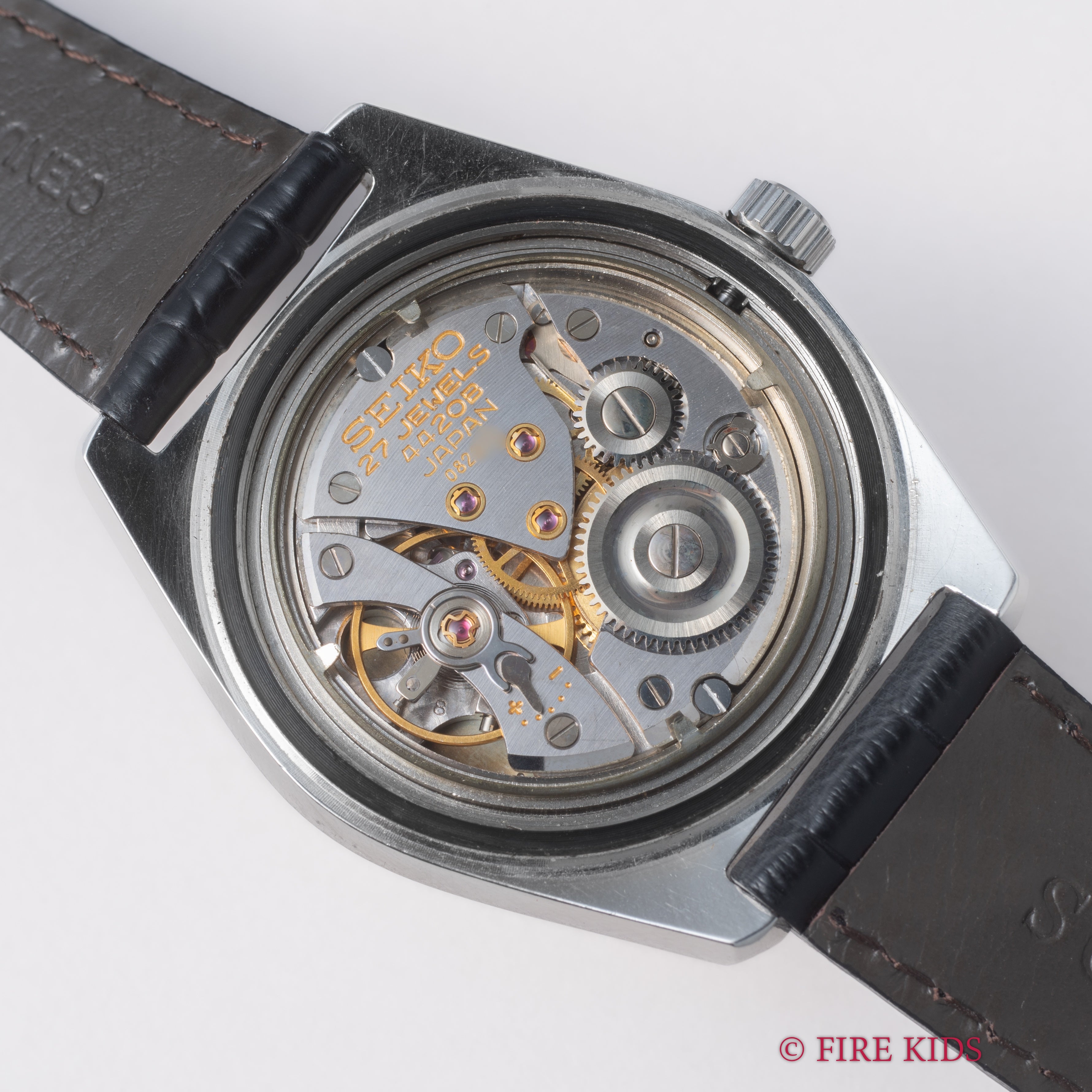 グランドセイコー 手巻き 1967年製 44GS 後期 Ref.4420-9000 セイコースタイルケース