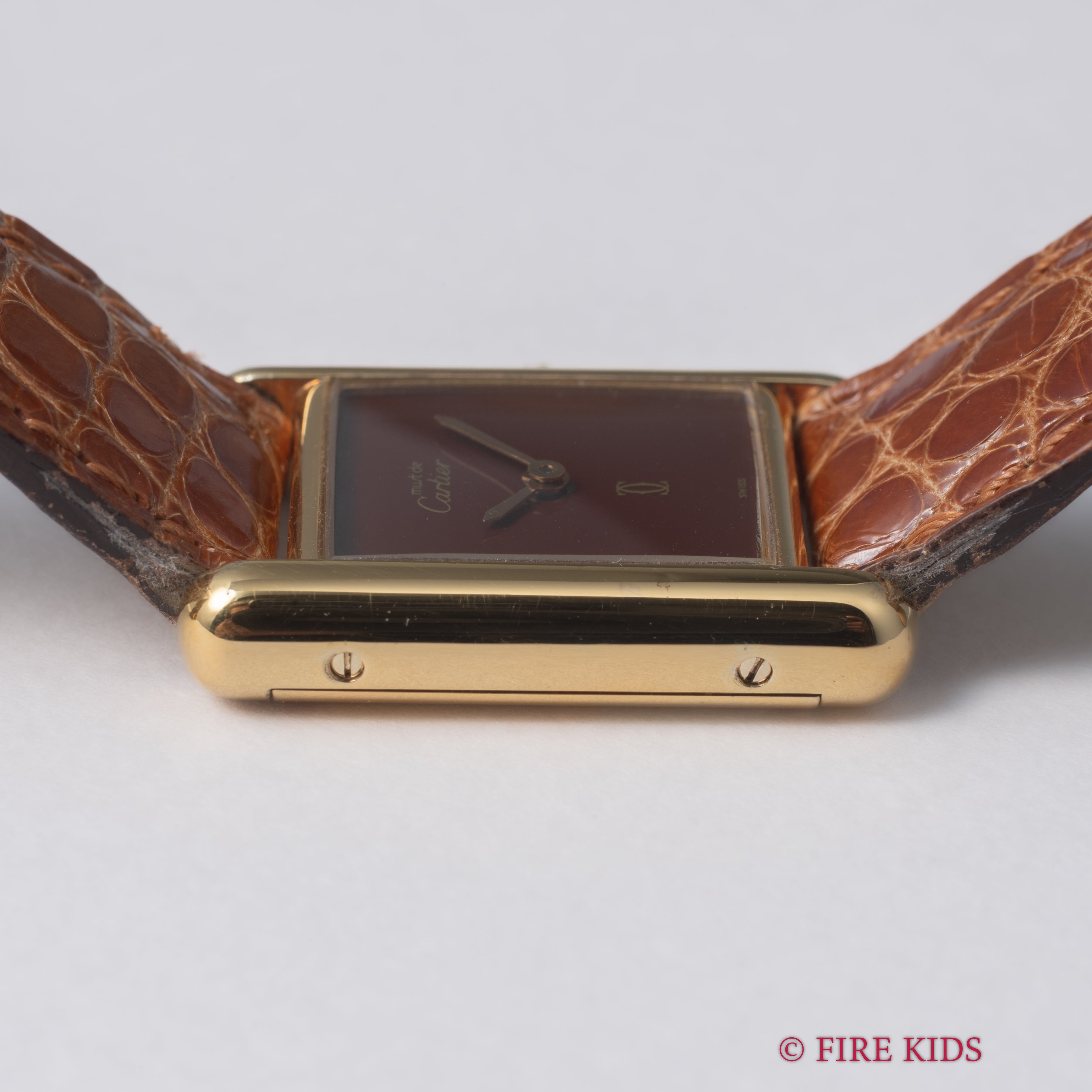 カルティエ マストタンク 1980年代製 SMサイズ 手巻き ボルドーダイヤル 純正革ベルト、純正Dバックル付き